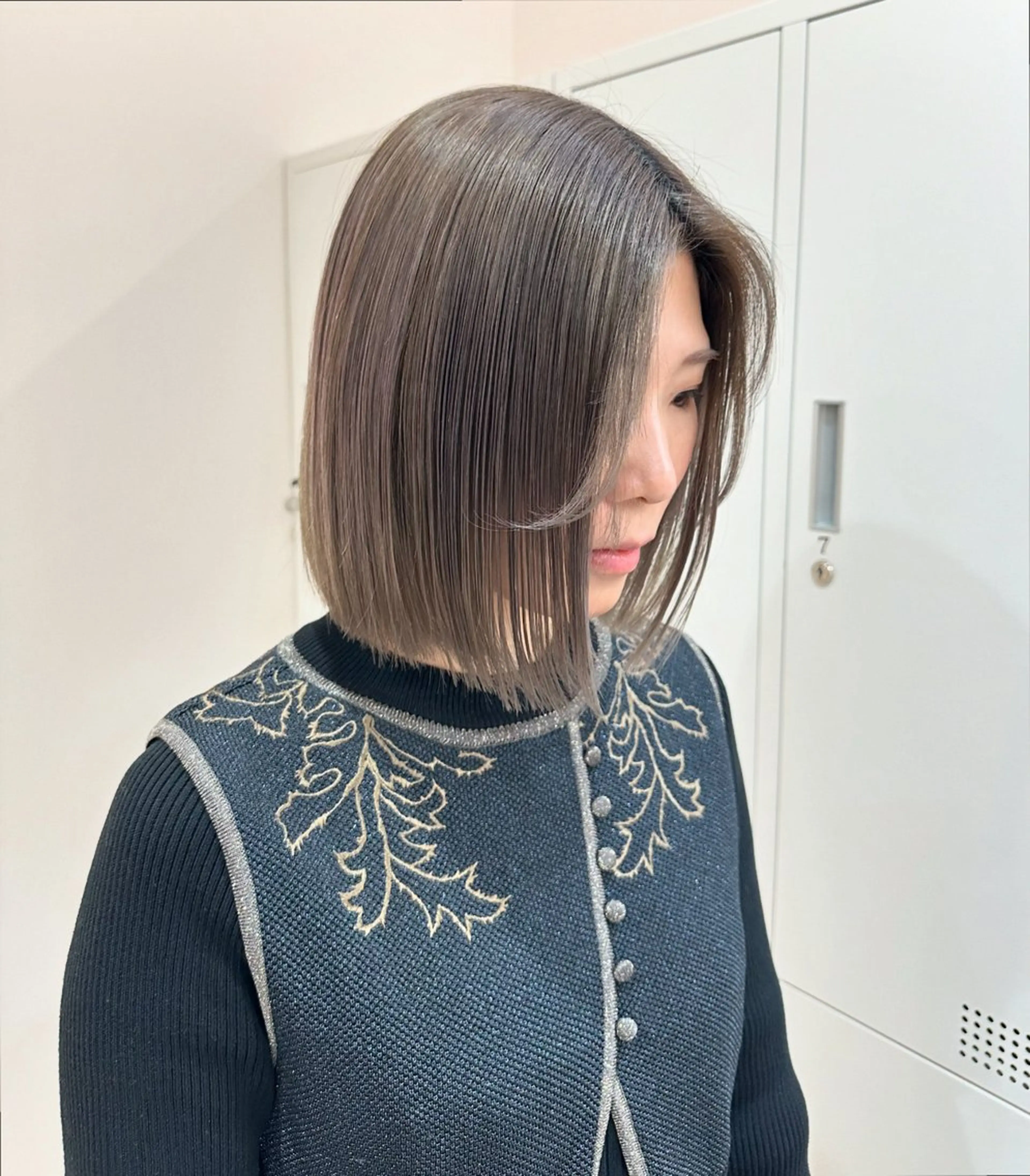 ミディアム カラー ボブ/ハイトーン/ foto miyu☆のヘアスタイル