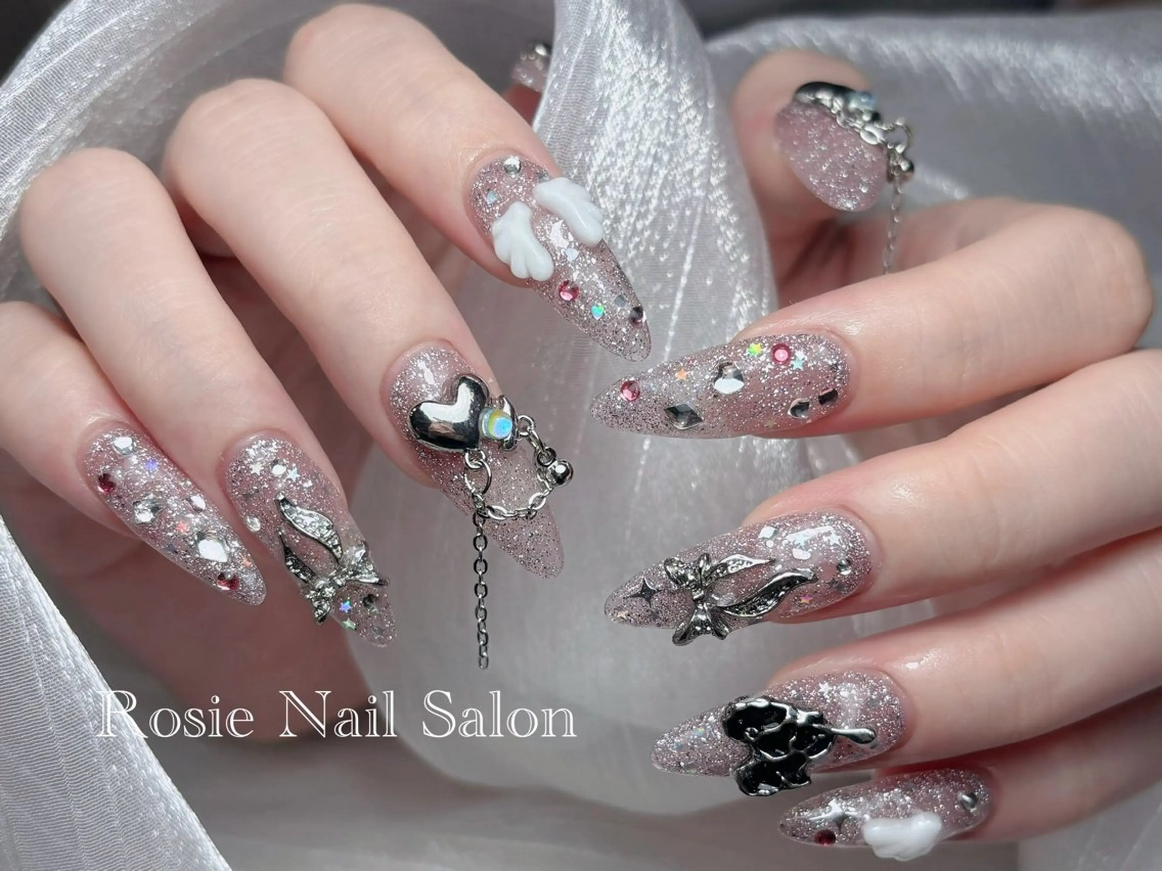 ネイル Rosie Nail サロン南越谷のネイルデザイン