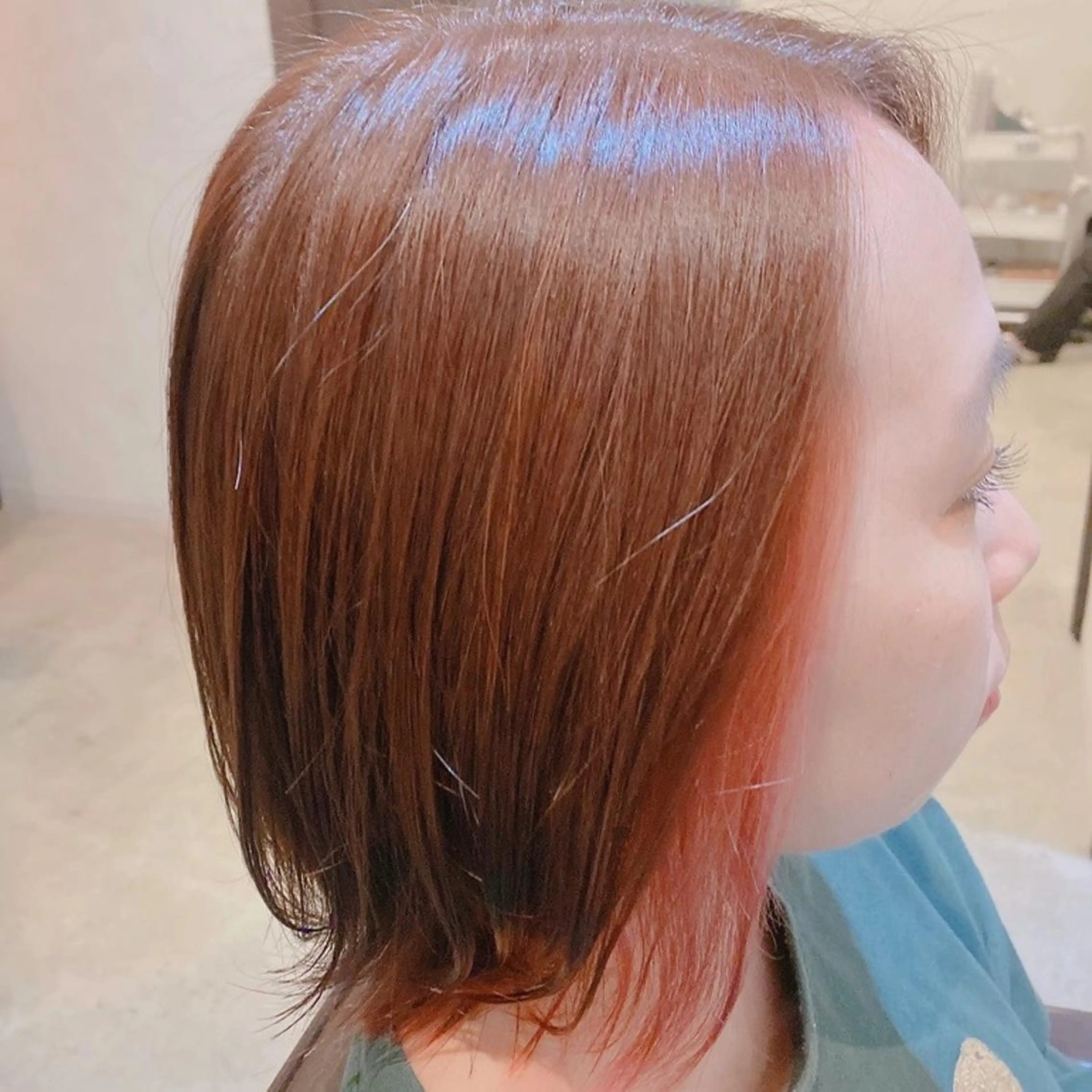 カラー SAKA GUCHIのヘアスタイル