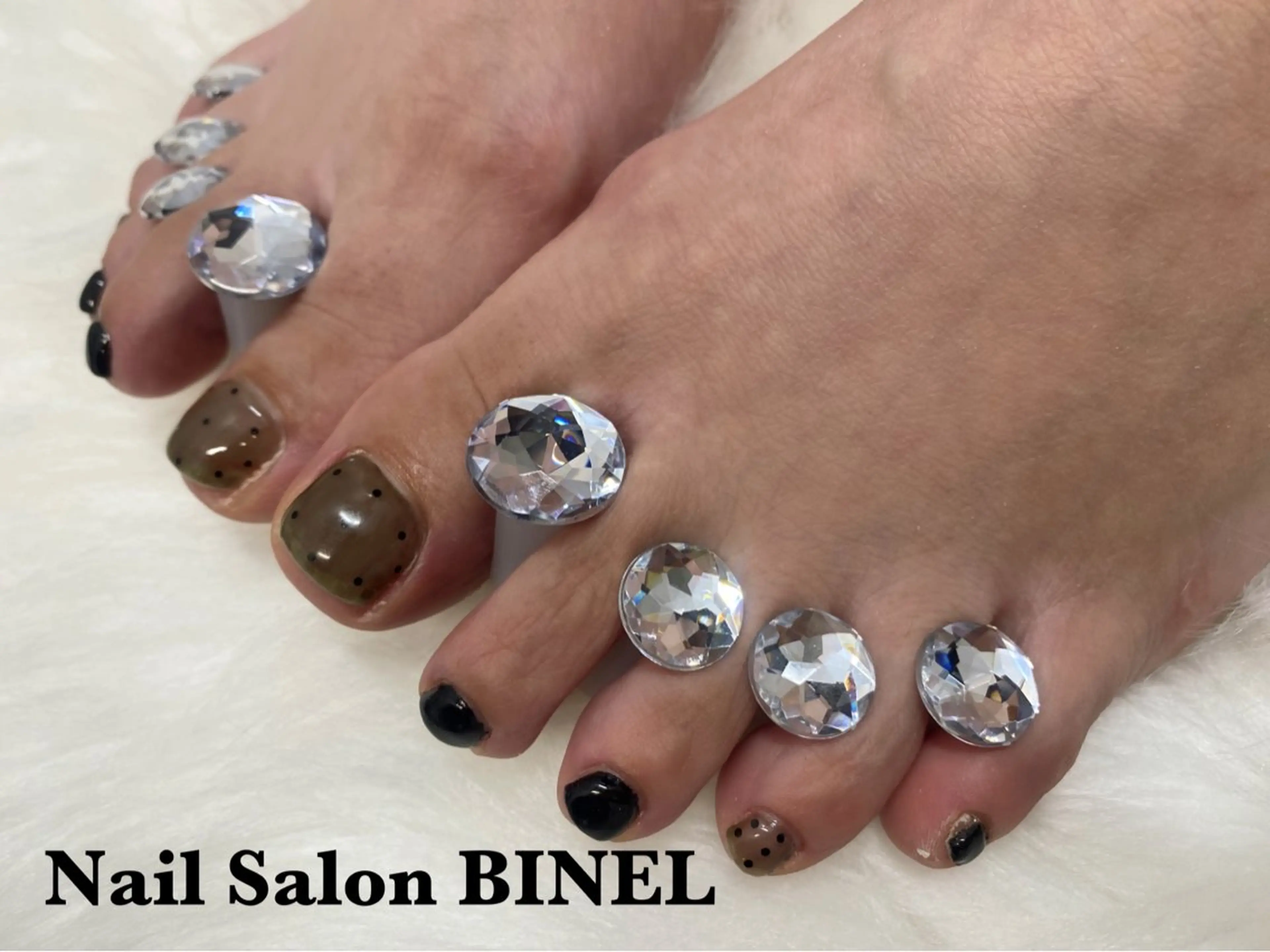 ネイル フットネイル H. Yuukaのネイルデザイン