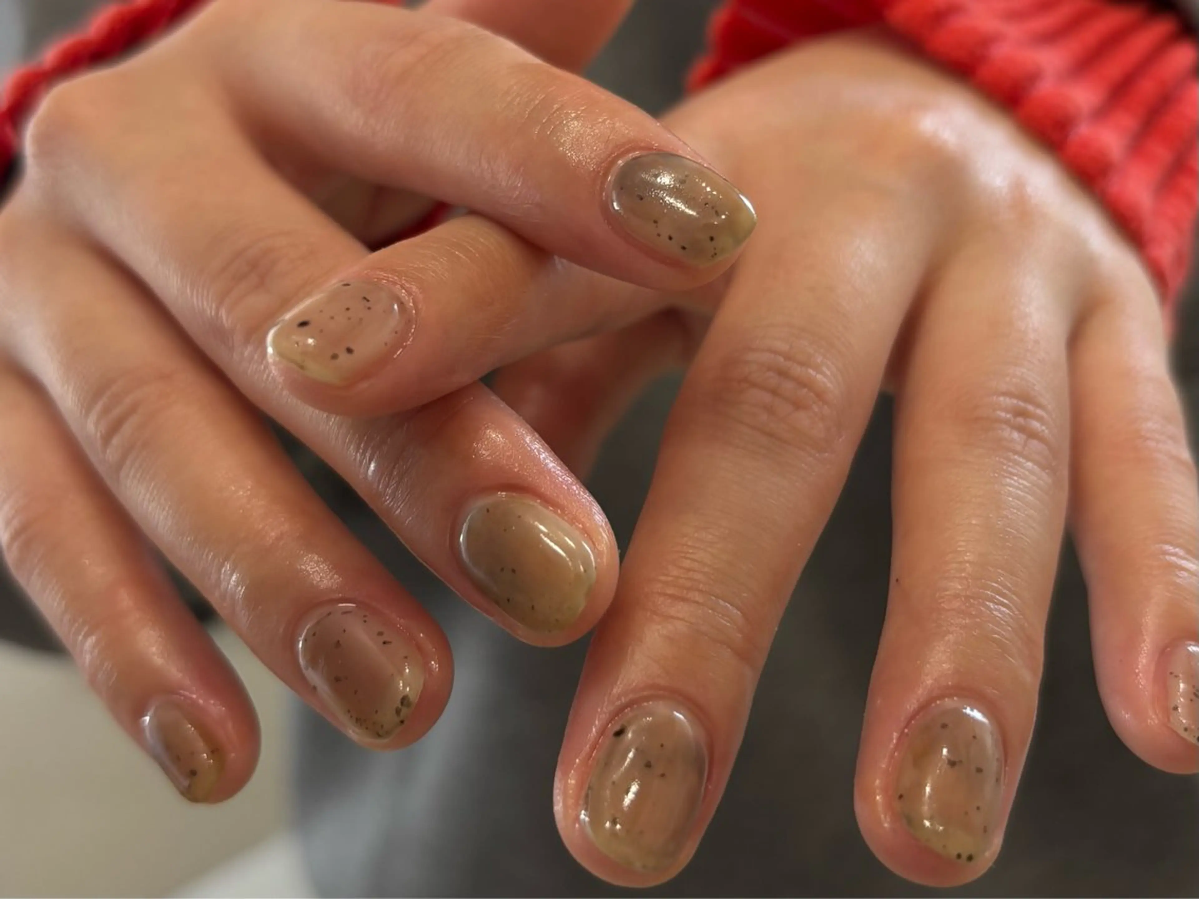 ネイル une／YUKINA 🫧大人nuanceのネイルデザイン