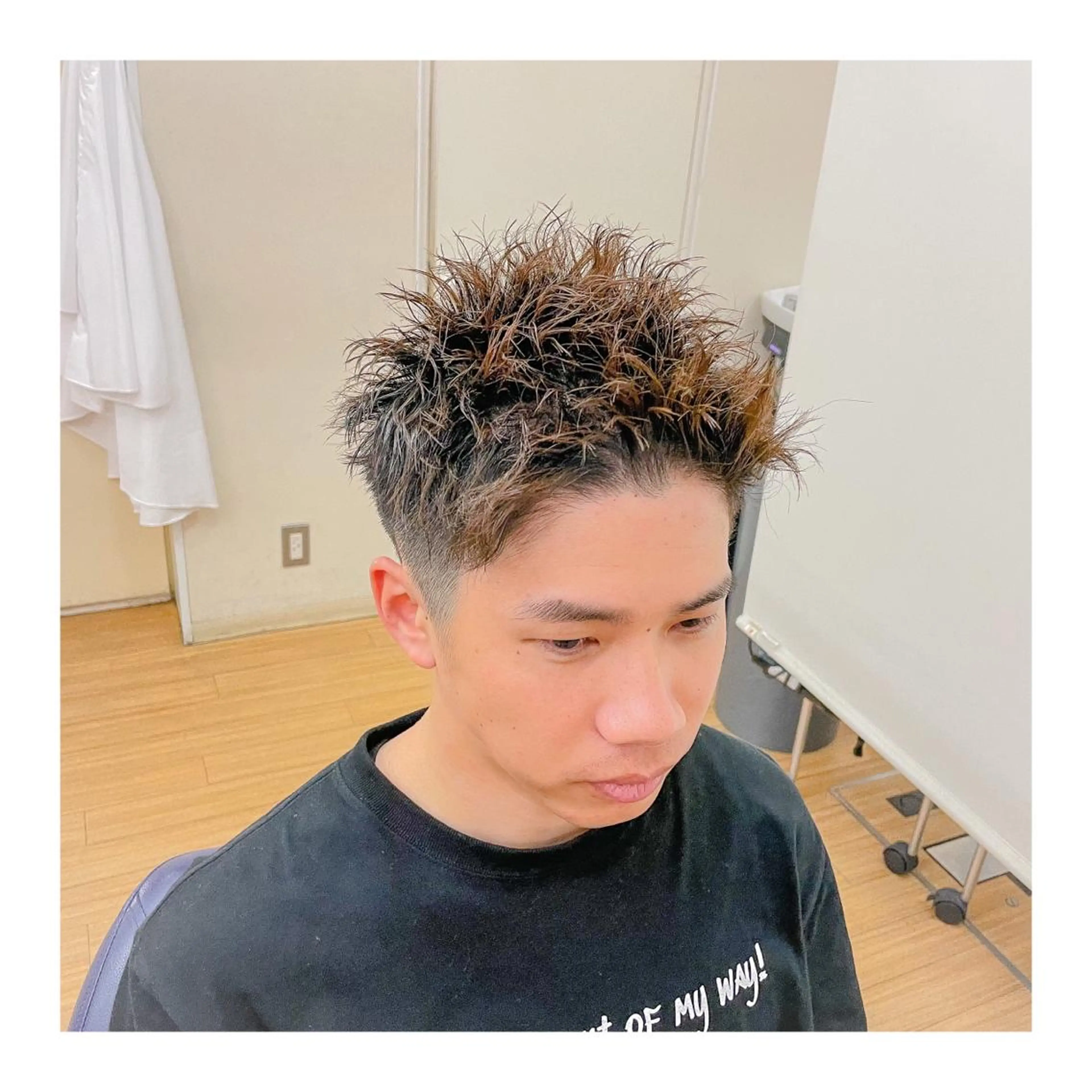 メンズ メンズパーマ メンズツイストパーマ ツイストパーマ 💈メンズパーマ💈 ナカザワ　　リョウのヘアスタイル
