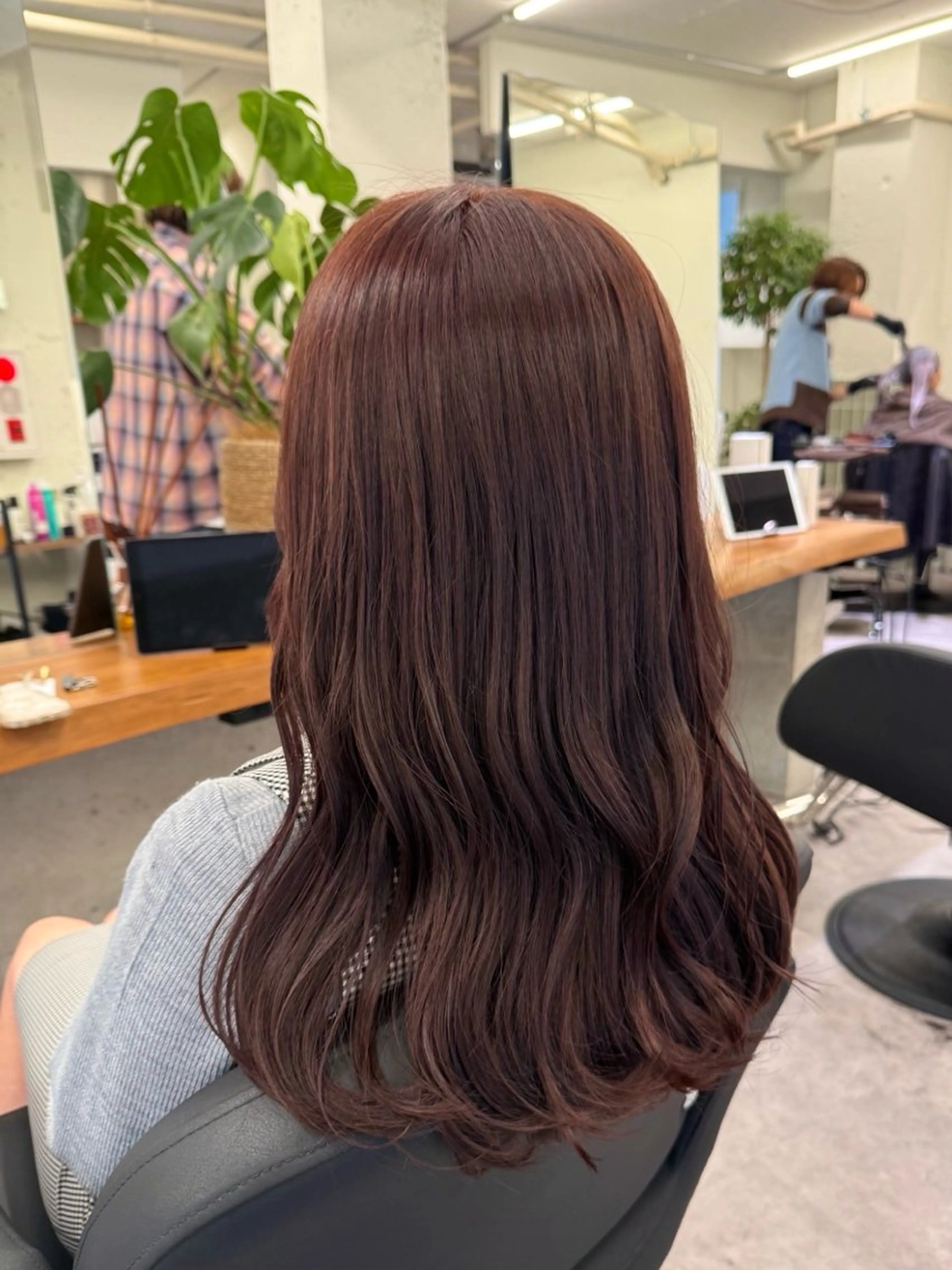 ロング カラー ブラウンカラー ピンクカラー ピンクブラウン 🌼柴田 梨夢🌼のヘアスタイル