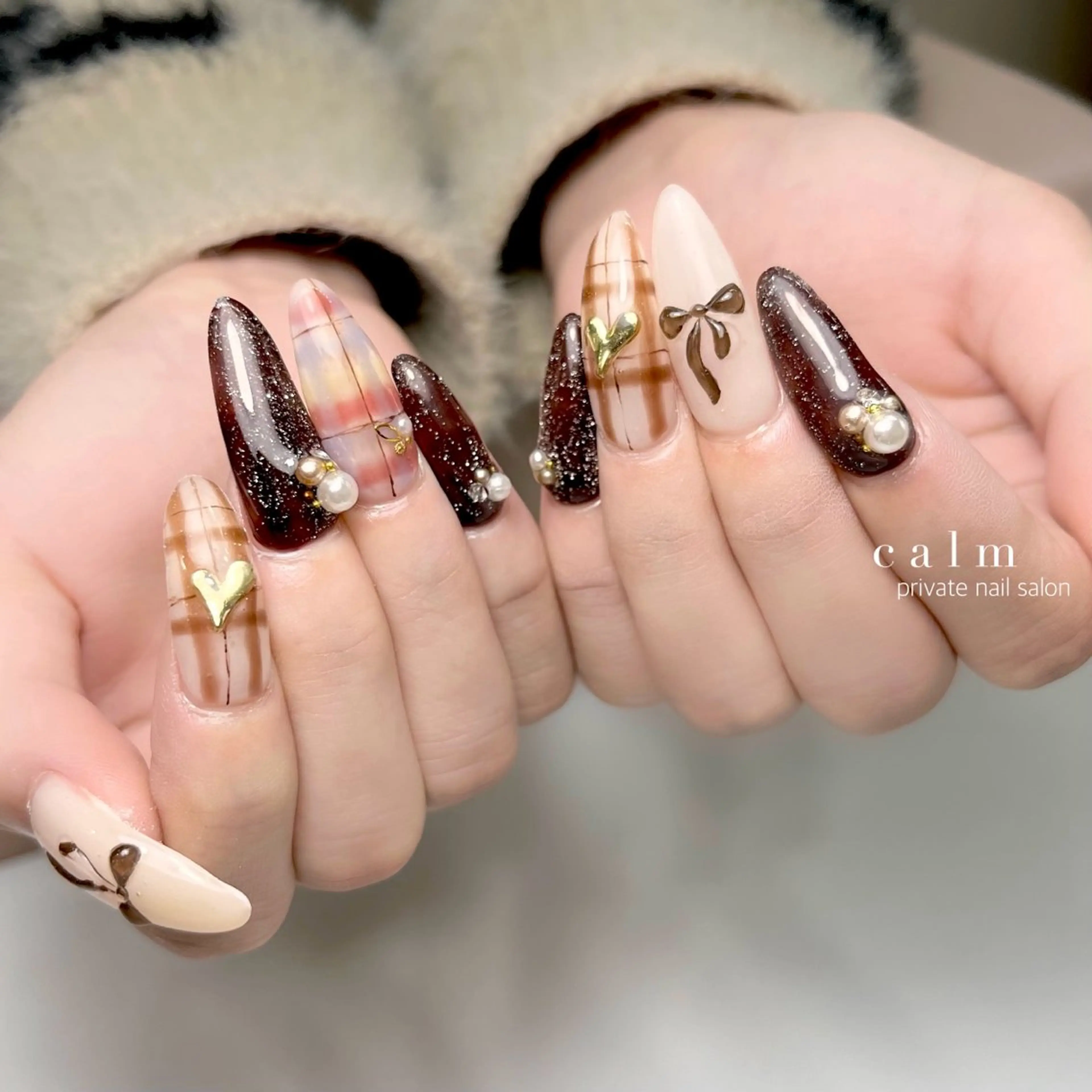 ネイル ハンドネイル calm 〔ｶｰﾑ〕のネイルデザイン