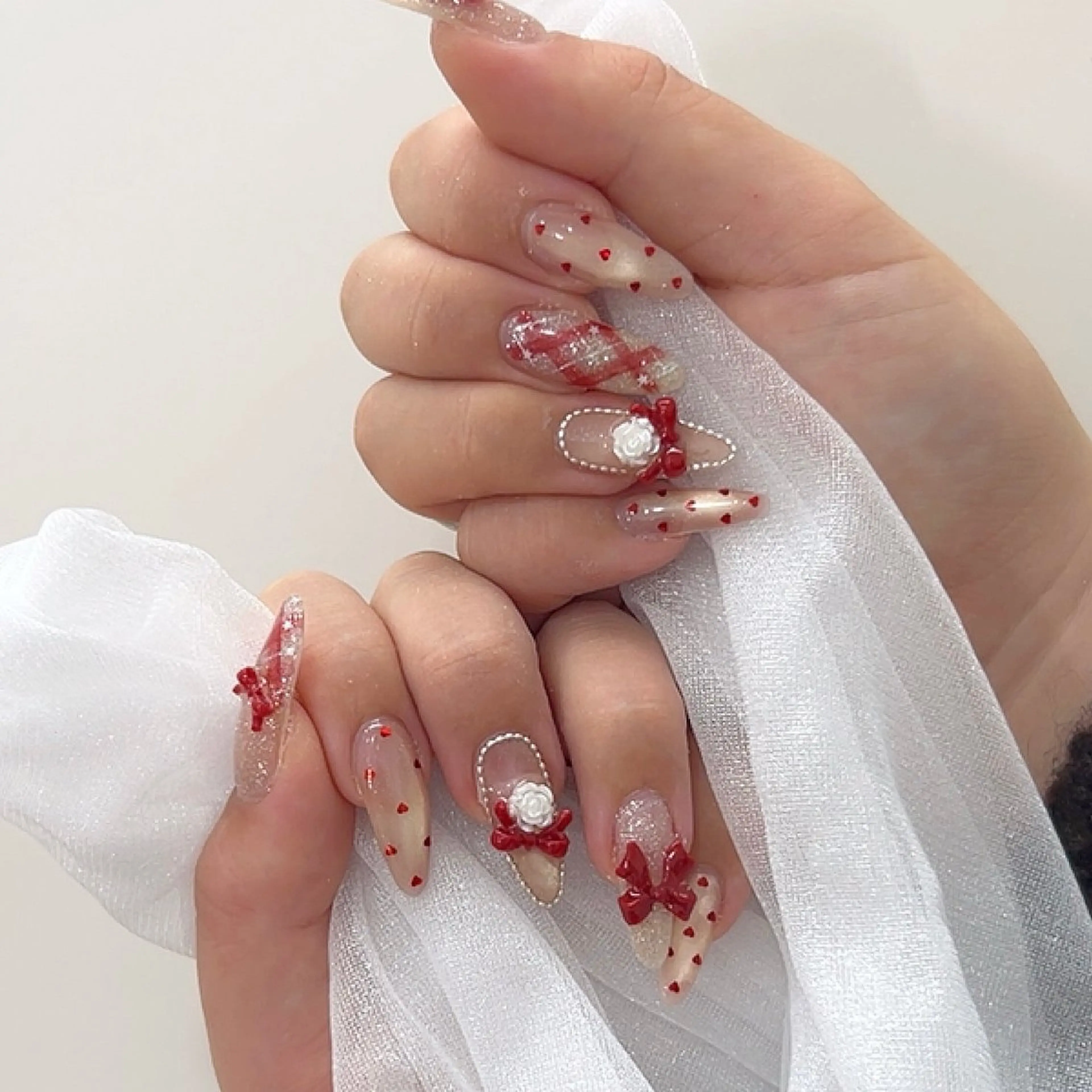 ネイル ハンドネイル . Natsumiのネイルデザイン