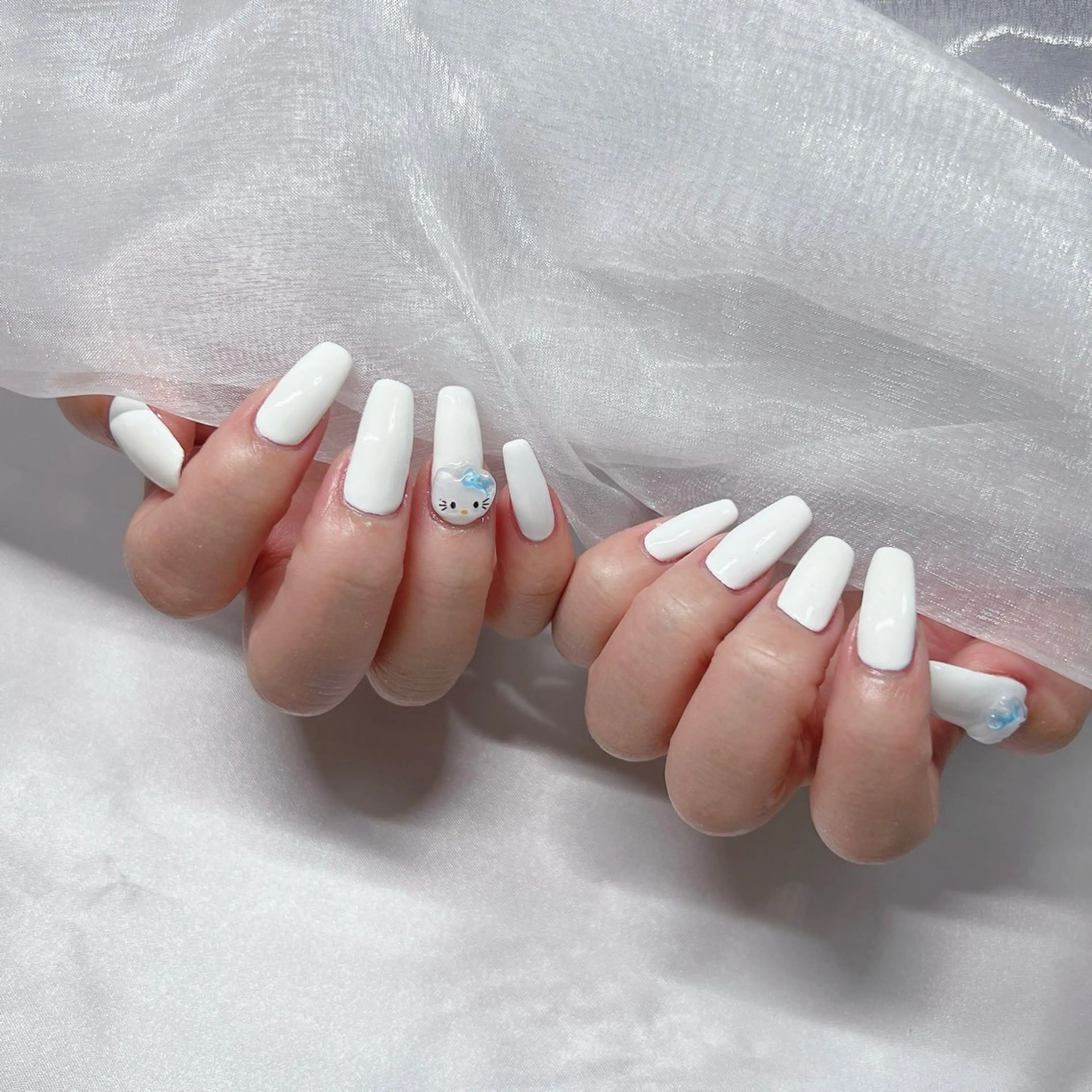 ネイル ジェルネイル 韓国ネイル ラメ(グリッター) マグネットネイル 持ち込み ハンドネイル -nail salon-Reward所属・nail salon Rewardのネイルデザイン