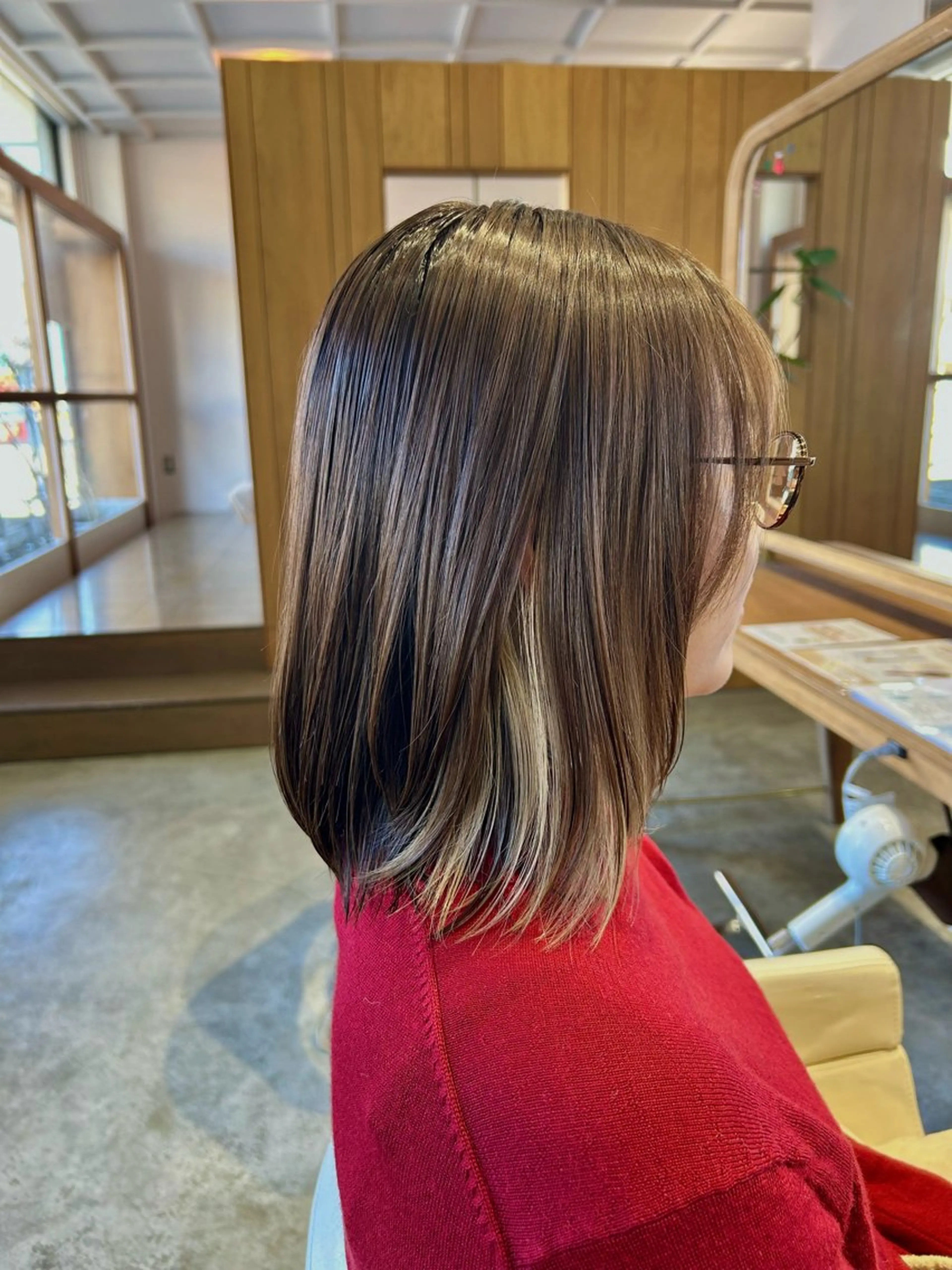 ミディアム カラー ミディアムパーマ ベージュカラー デザインカラー トリートメント カット ヘアカラー 佐藤 悠生 メンズパーマ.カットのヘアスタイル