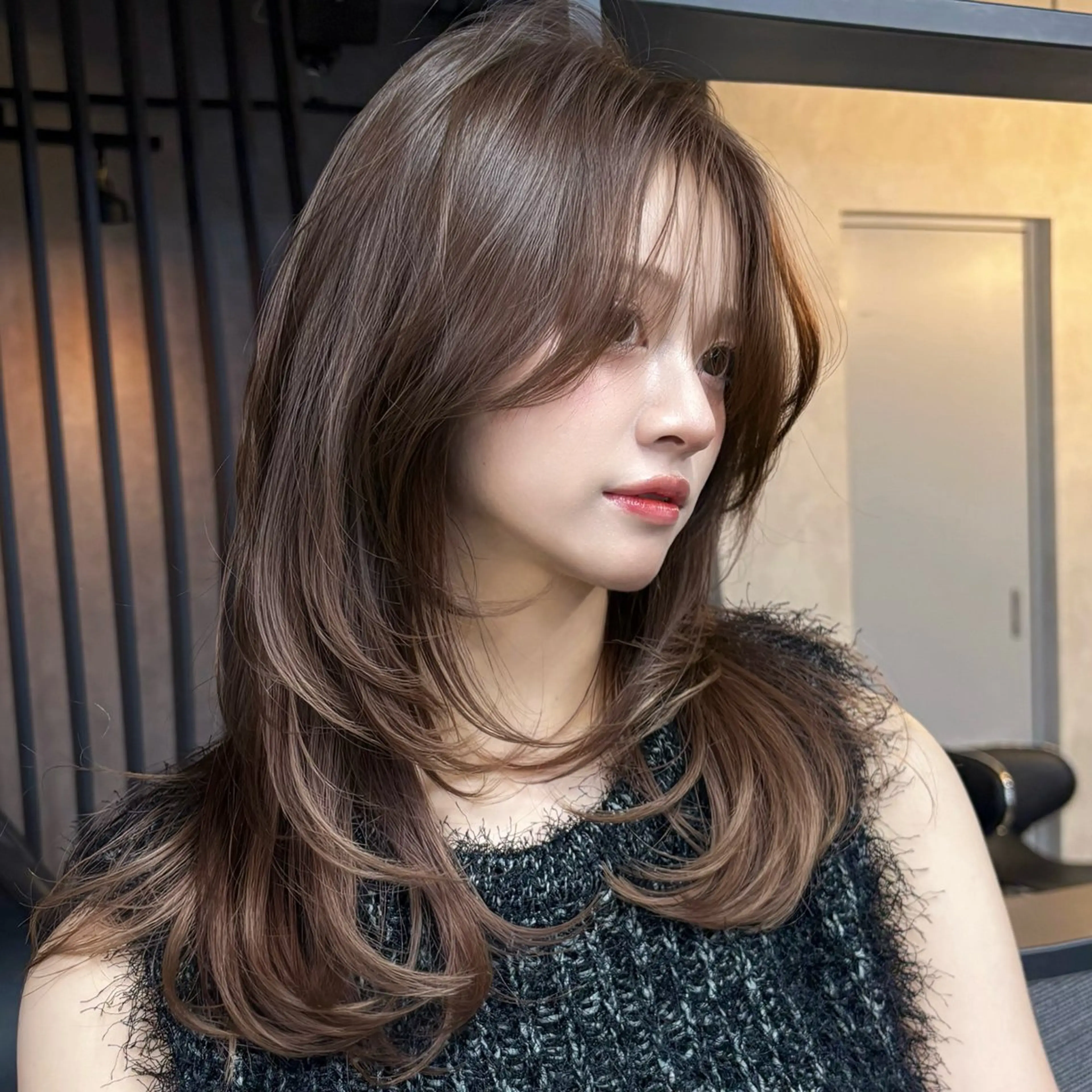 セミロング カラー カット ヘアカラー トリートメント レイヤー髪質改善 ハッシュカット/新宿のヘアスタイル