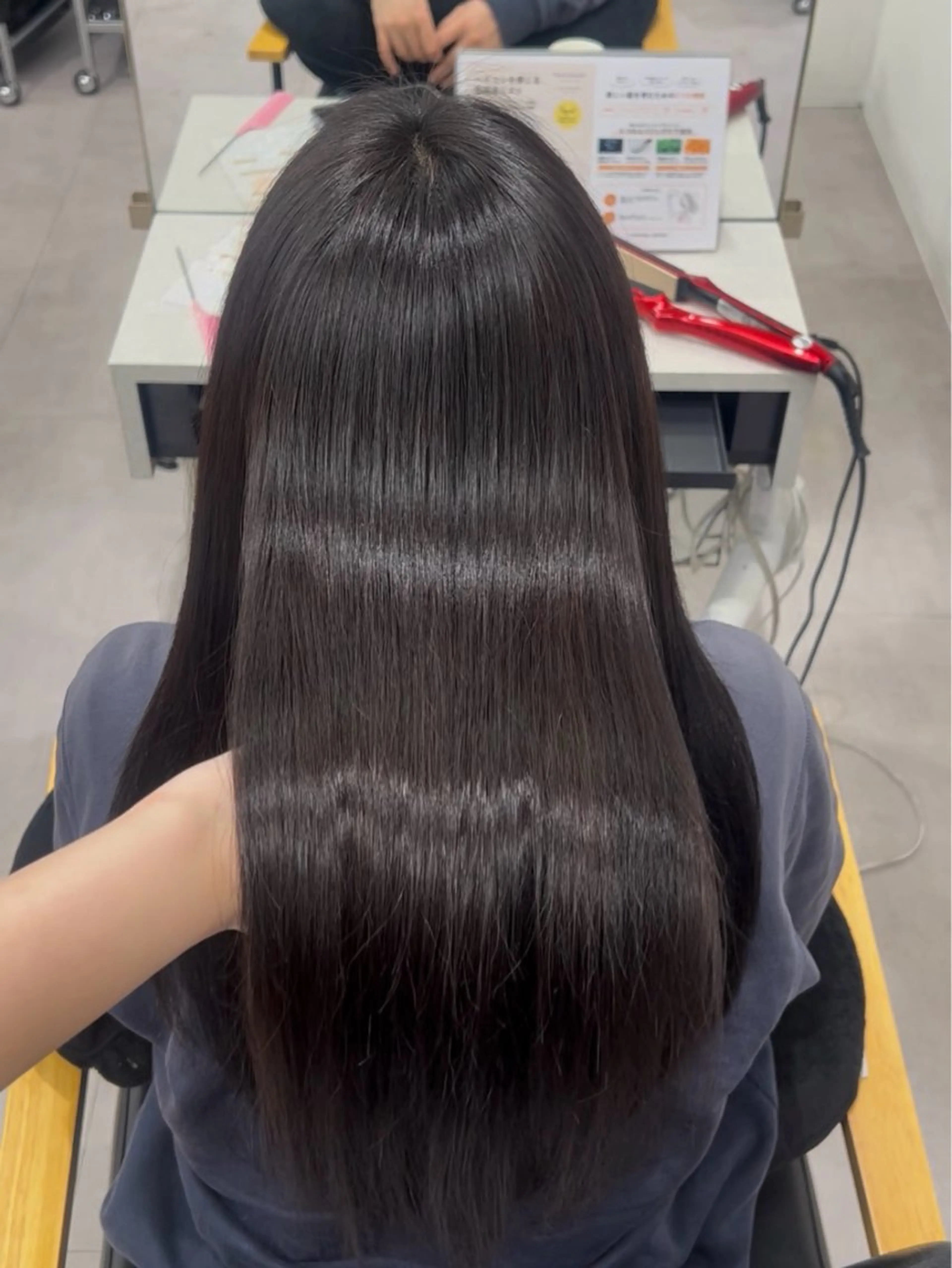 ロング カラー ヘアカラー HUG 🩵Rimi🩵のヘアスタイル