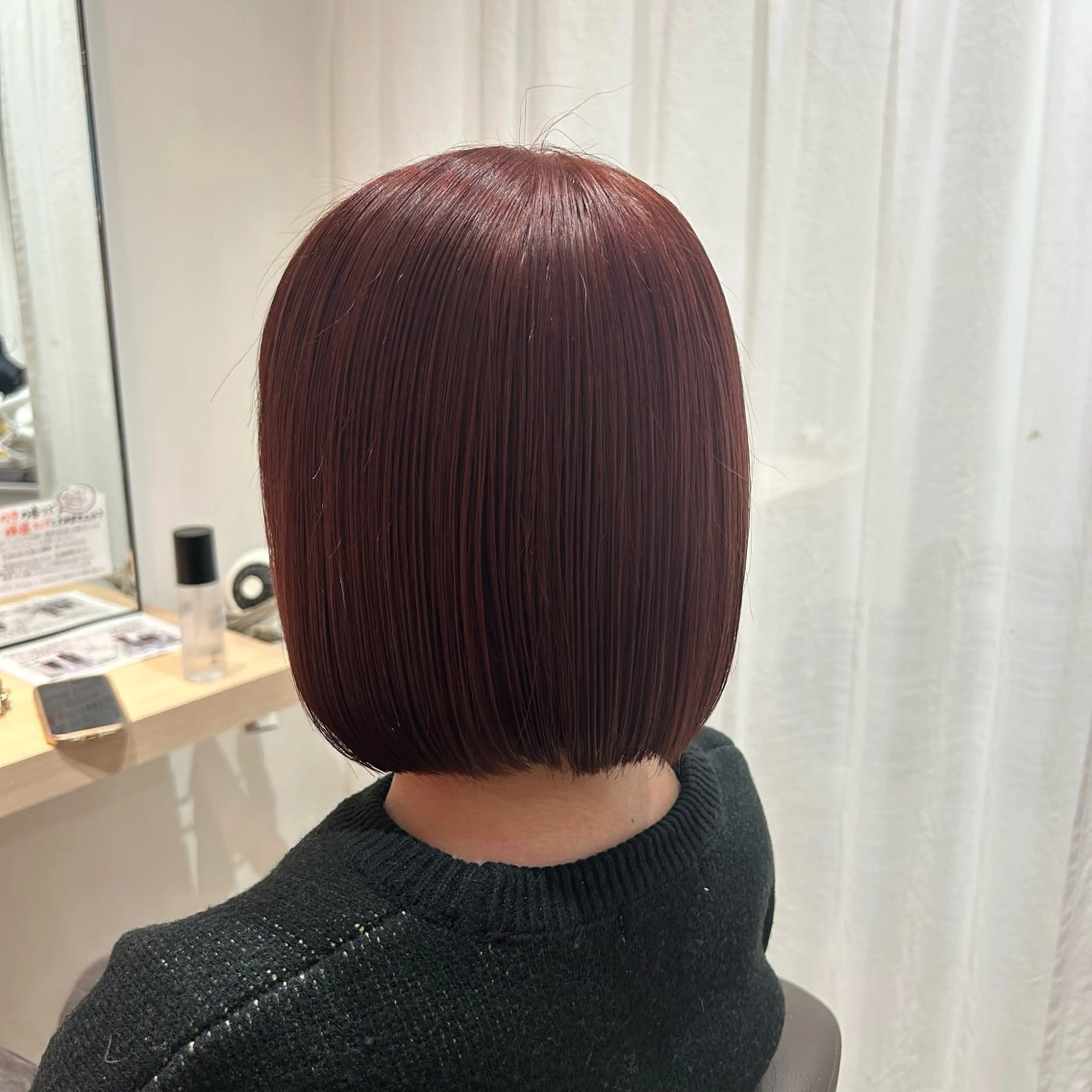 ショート カラー ブリーチ ダブルカラー ブリーチなしカラー カット ヘアカラー 砂野 真璃奈のヘアスタイル