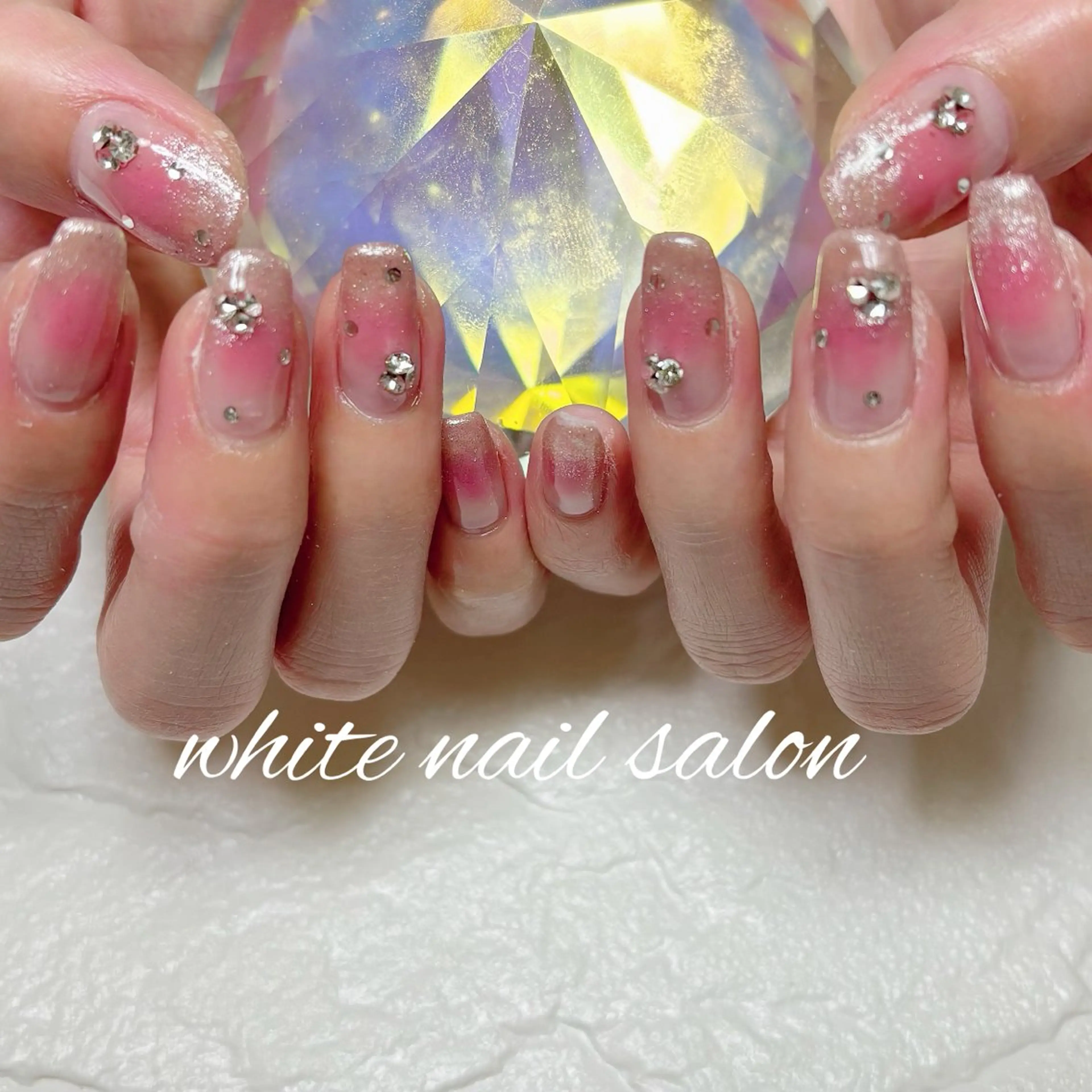 ネイル フットネイル 持ち込み ハンドネイル white nail salonのネイルデザイン