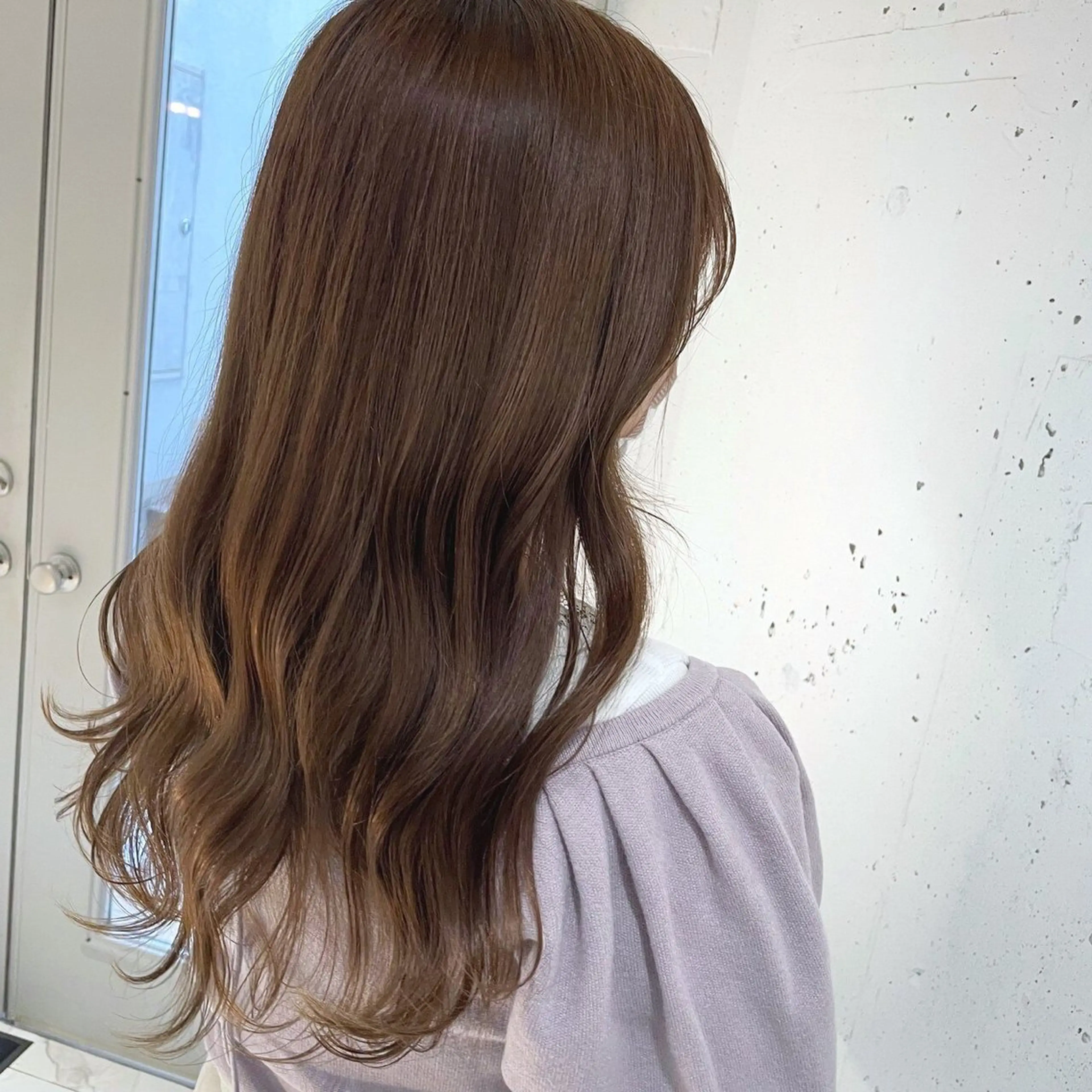 ロング カラー ブリーチ ブラウンカラー ダブルカラー ブリーチなしカラー オリーブブラウン 似合わせくすみカラー ‎/縮毛/川添桃花‎のヘアスタイル