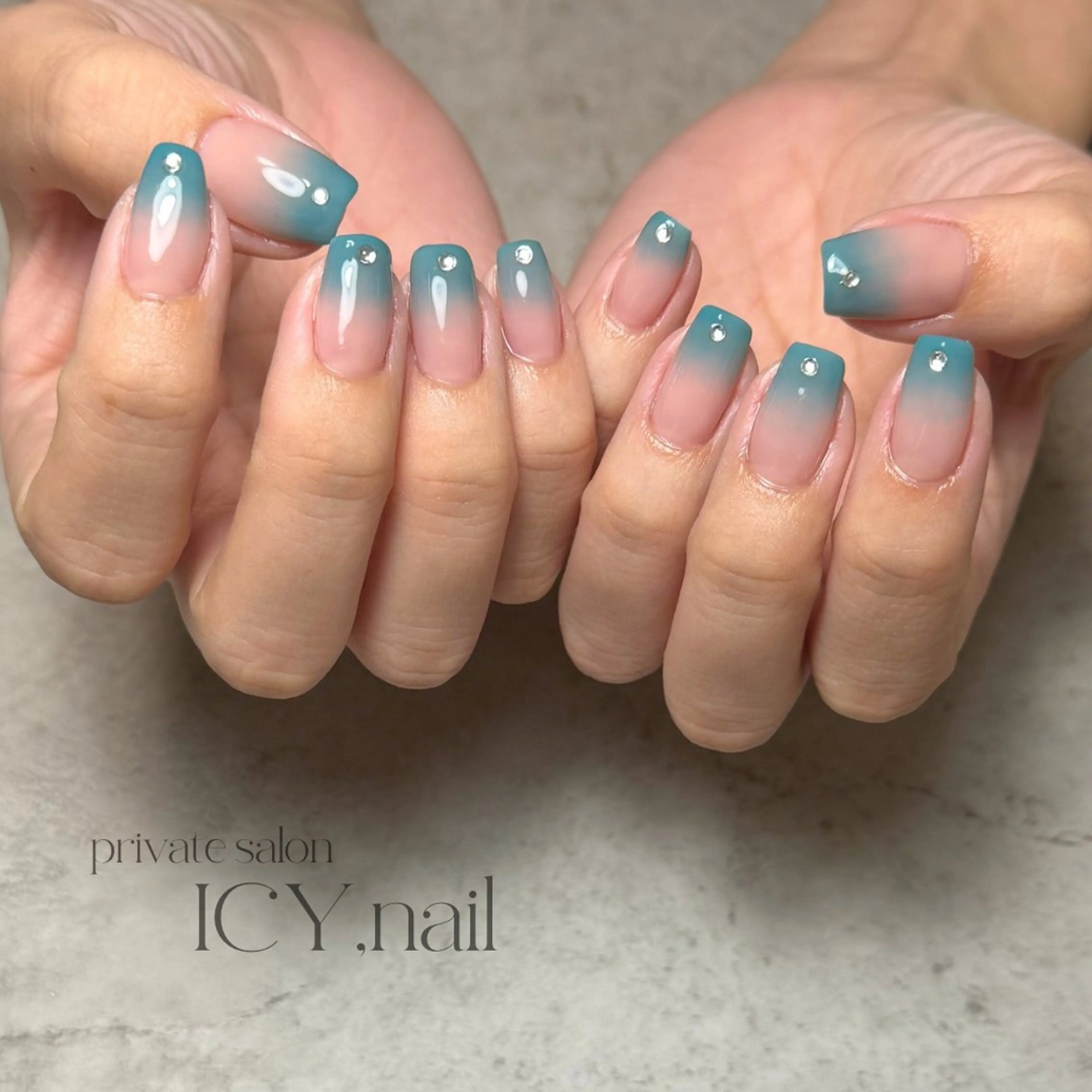 ネイル ハンドネイル ICY,nail REINAのネイルデザイン