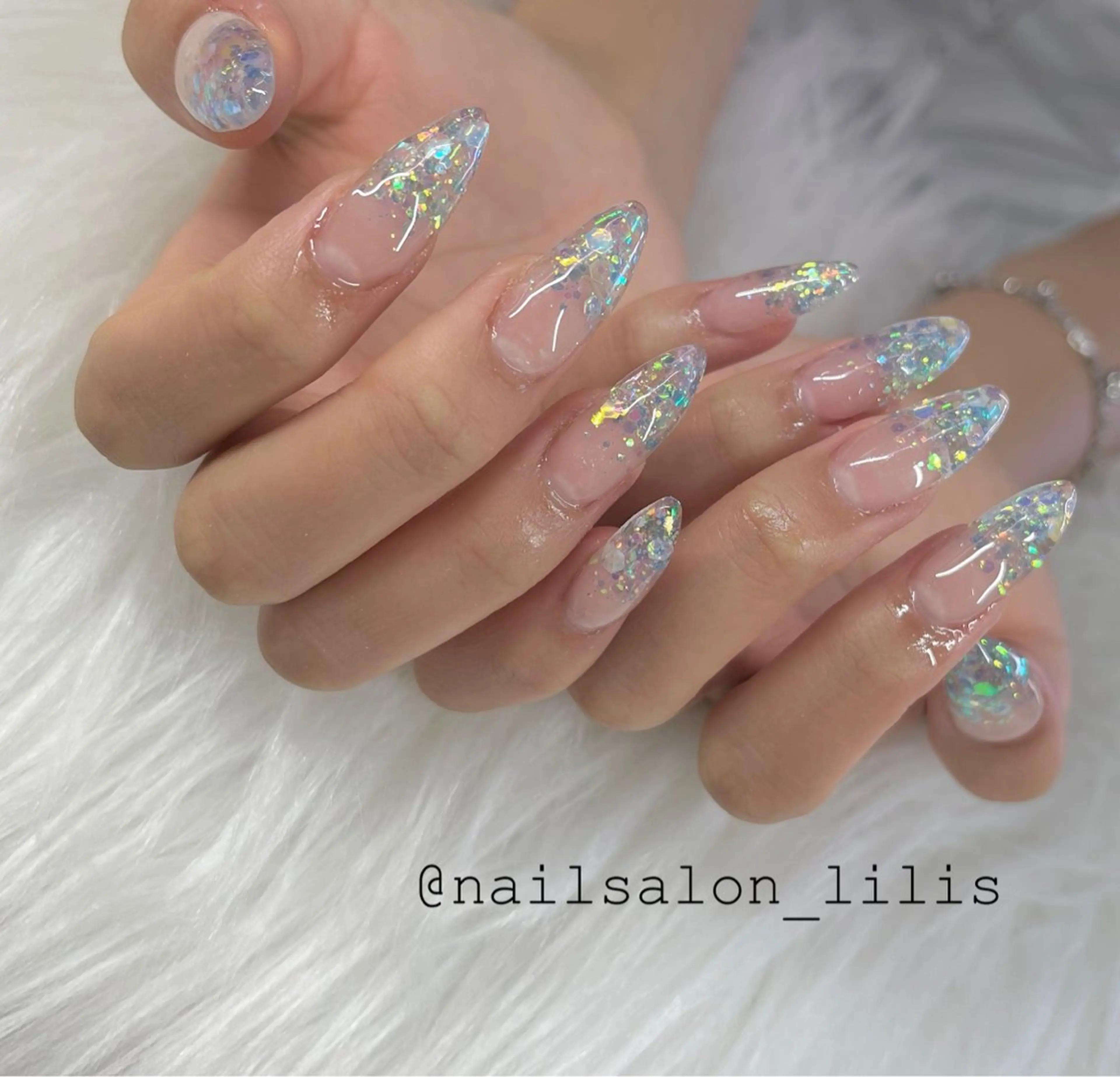 ネイル グラデーション ハンドネイル nailsalon lilis所属・nailsalon Lilisのネイルデザイン