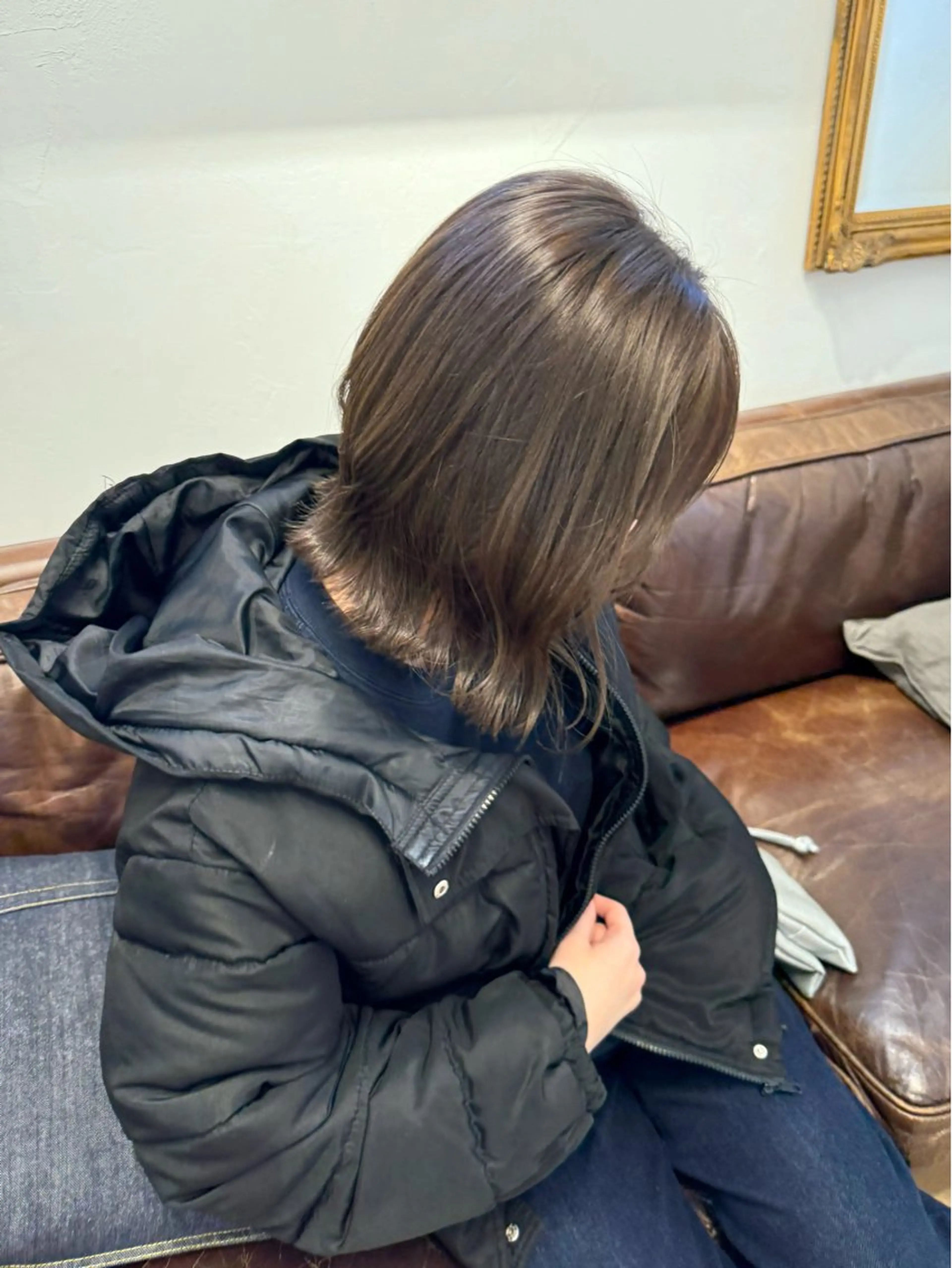 ショート カラー ミルクティー× グレージュMOMOのヘアスタイル