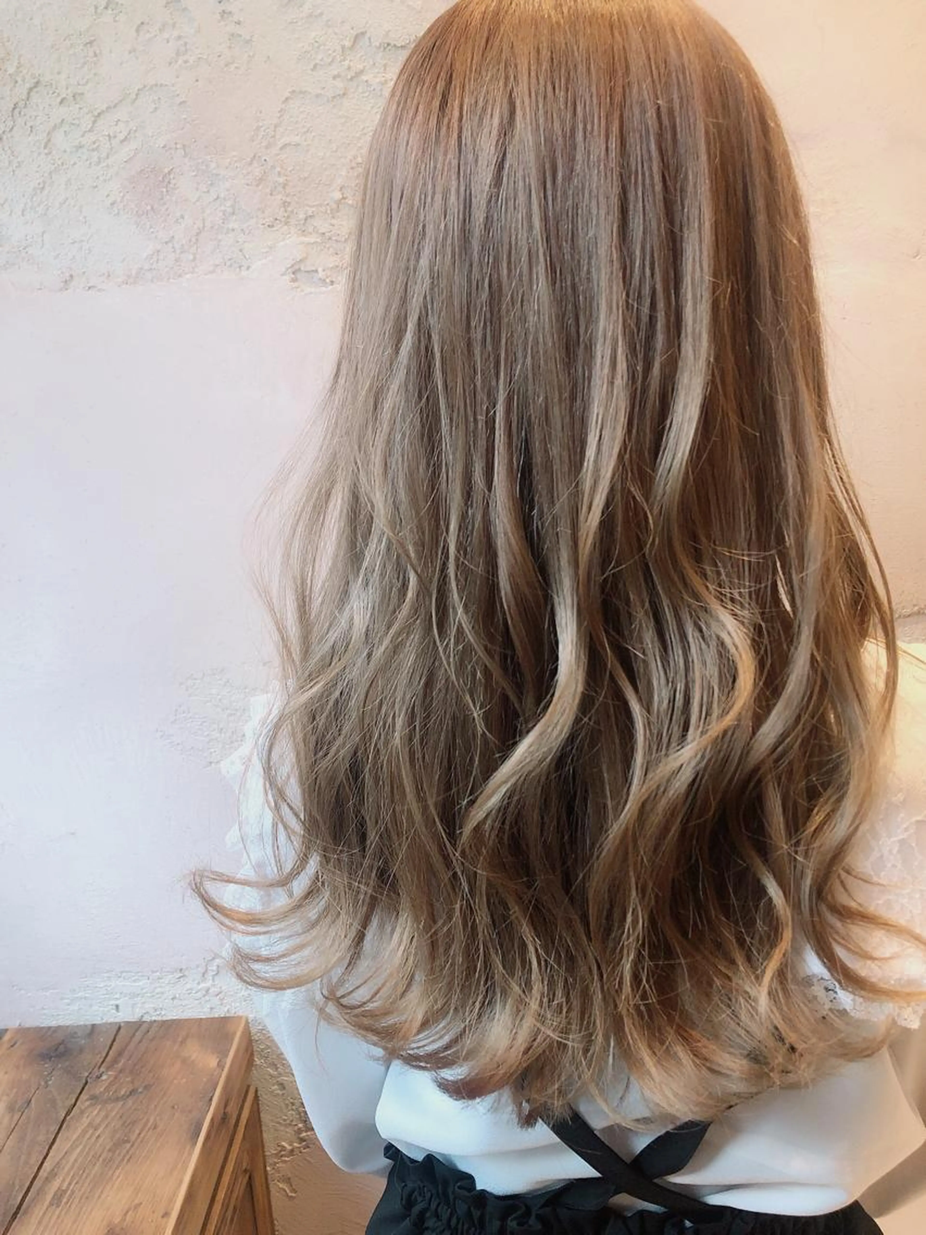 ミニモ限定🎊垢抜けたい方へのブリーチ込みのダブルカラー❤️可愛く垢抜けたい方😍の写真