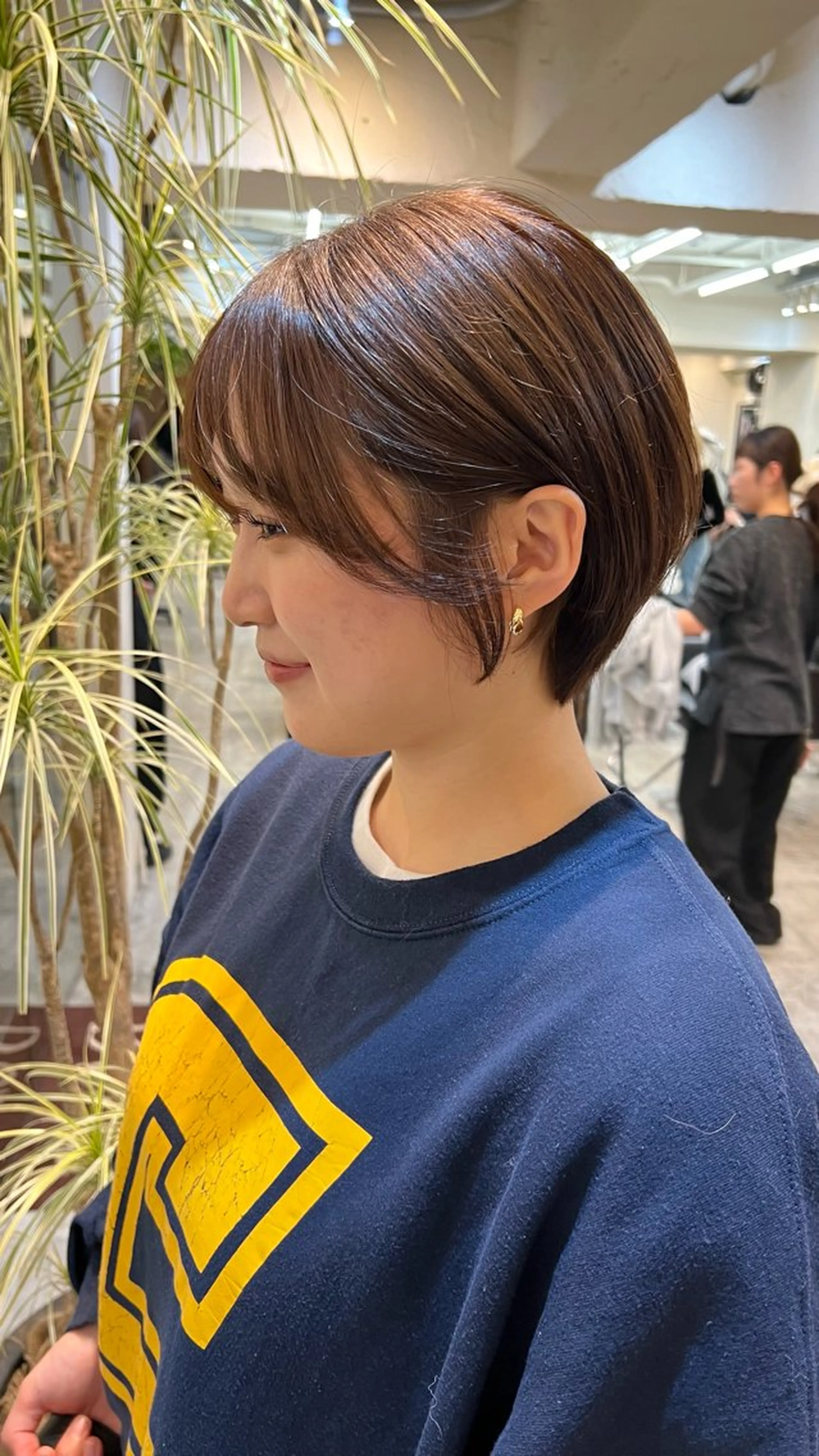 ショート 抜きっぱなしブロンド /ハイトーン/カナタのヘアスタイル