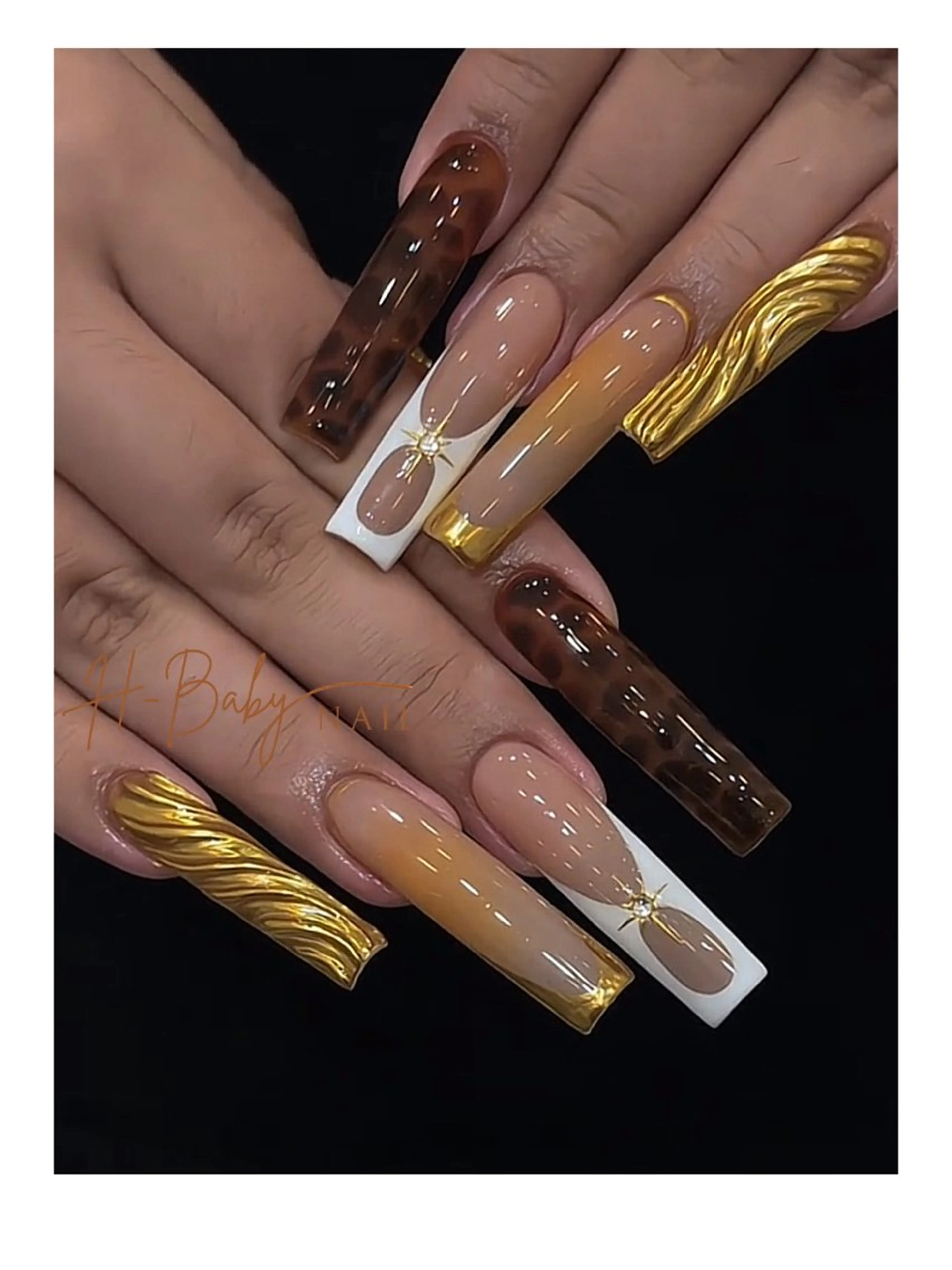 ネイル オーロラネイル フレンチネイル グラデーション 氷ネイル・うるうるネイル キラキラネイル ハンドネイル H.baby Nail Salonのネイルデザイン