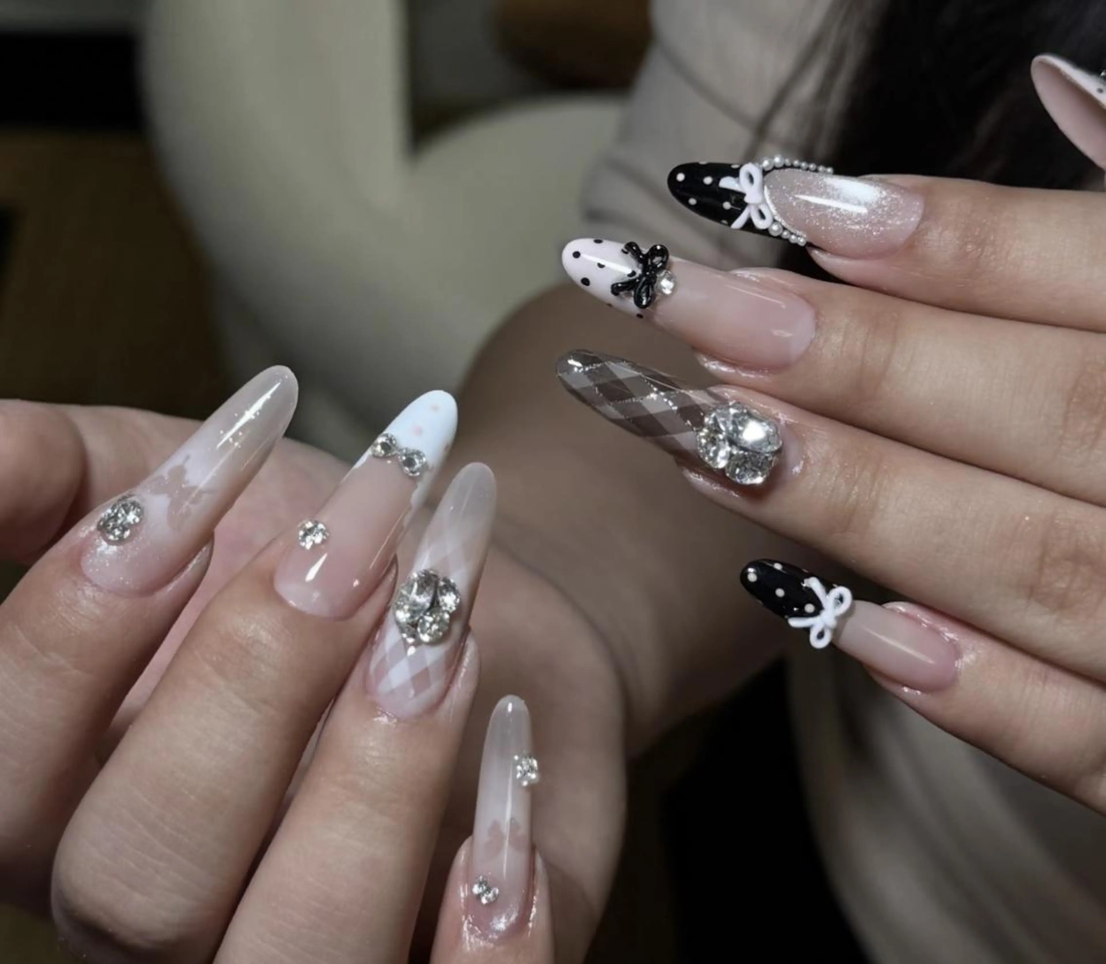 ネイル ハンドネイル ハンドケア 🍑 momo_nailのネイルデザイン