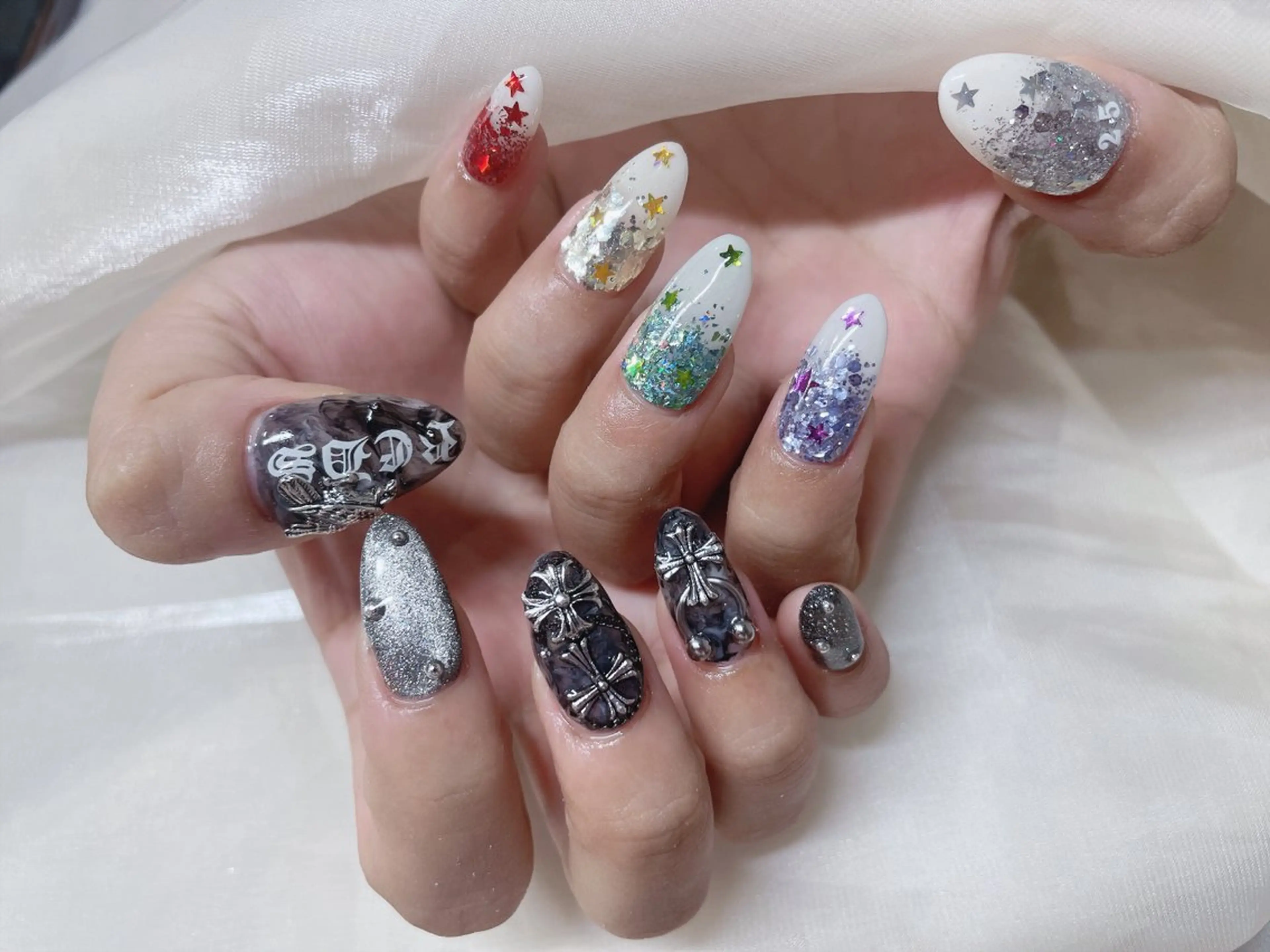 ネイル ハンドネイル リン リンのネイルデザイン