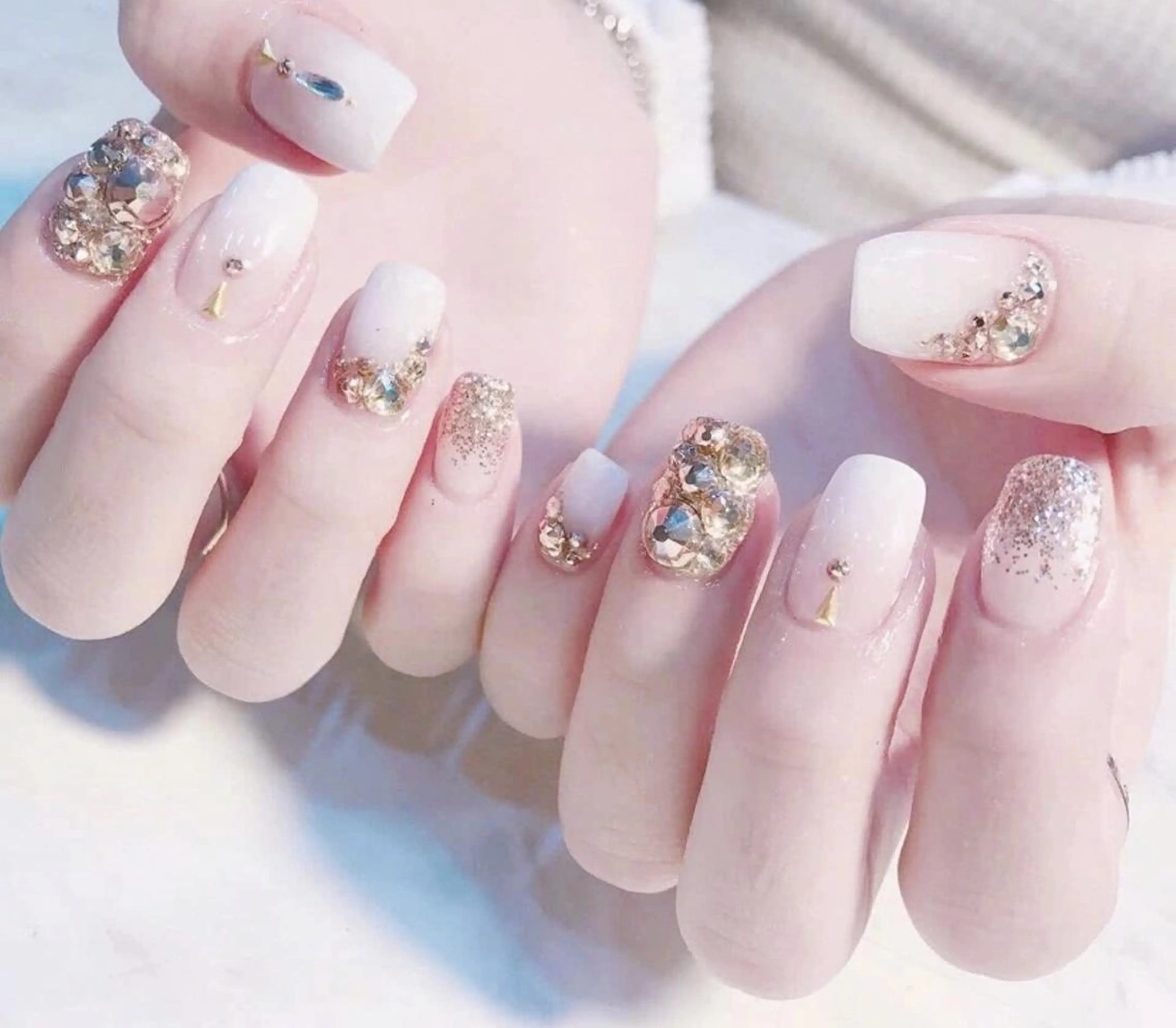 ネイル AB マツエクネイルサロンのネイルデザイン