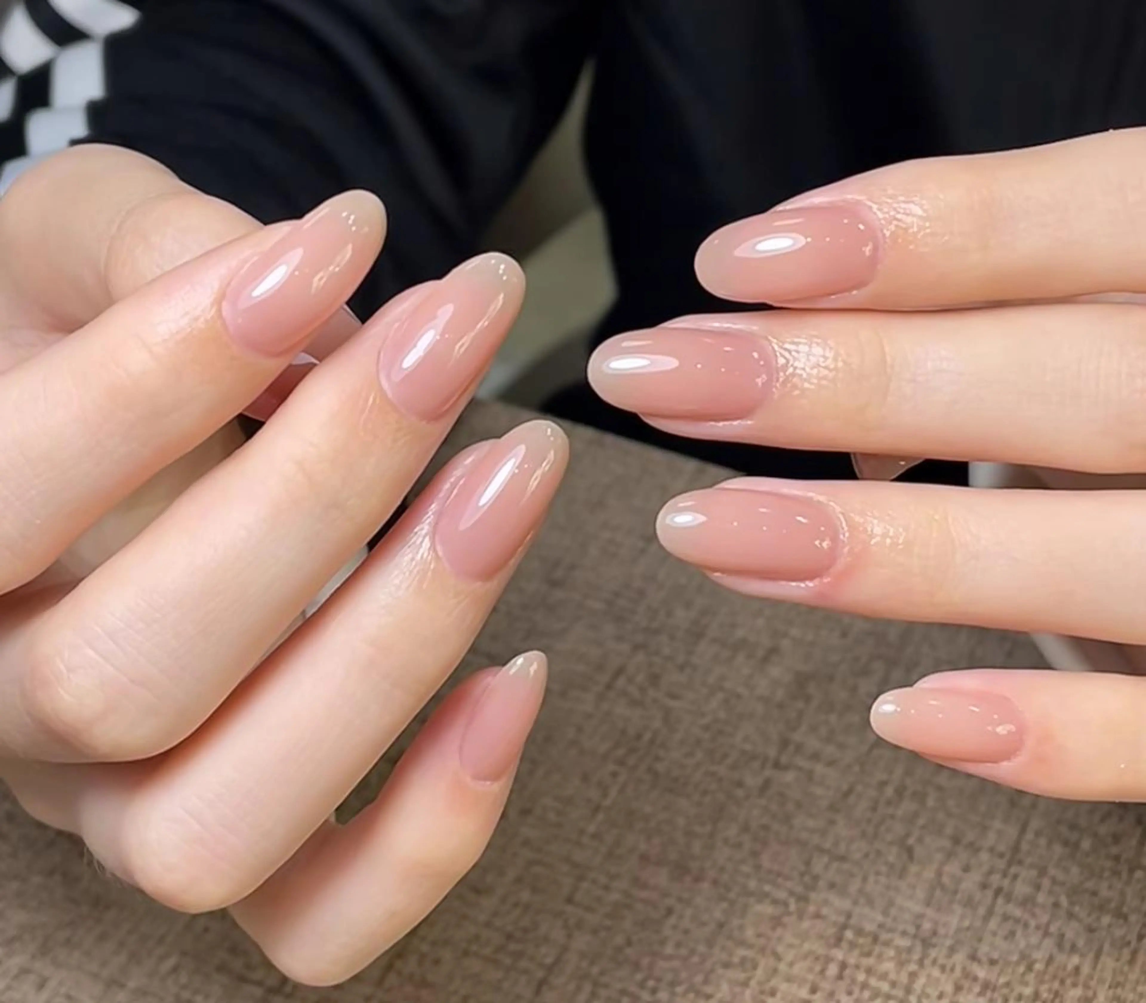 ネイル ハンドネイル 🎀 Ayaka_nailのネイルデザイン