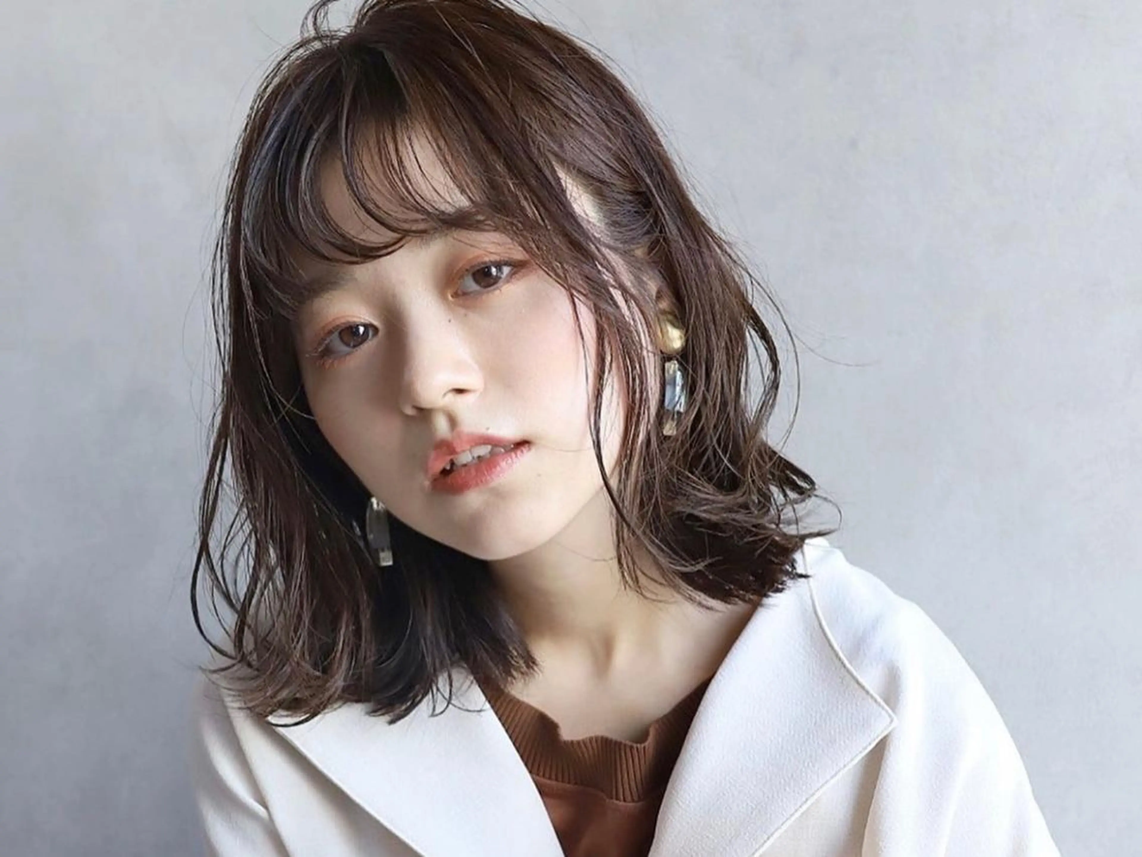 ミディアム Emerge海老名 駅店【エマージュ】のヘアスタイル