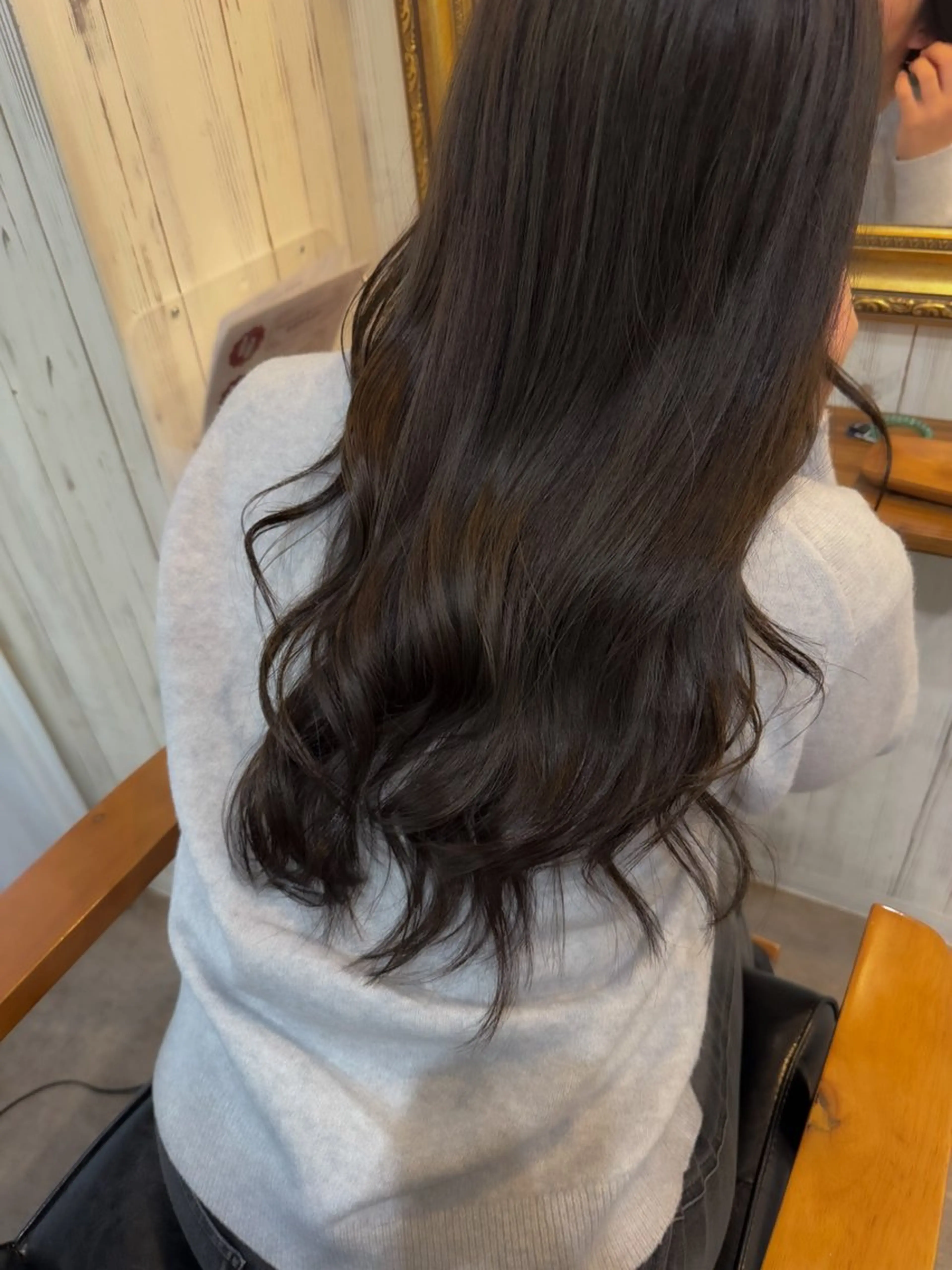 ロング カラー ブリーチ 透明感カラー グレージュ ラベンダーカラー ラベンダーグレージュ 3日空きあり 🌟misatoのヘアスタイル