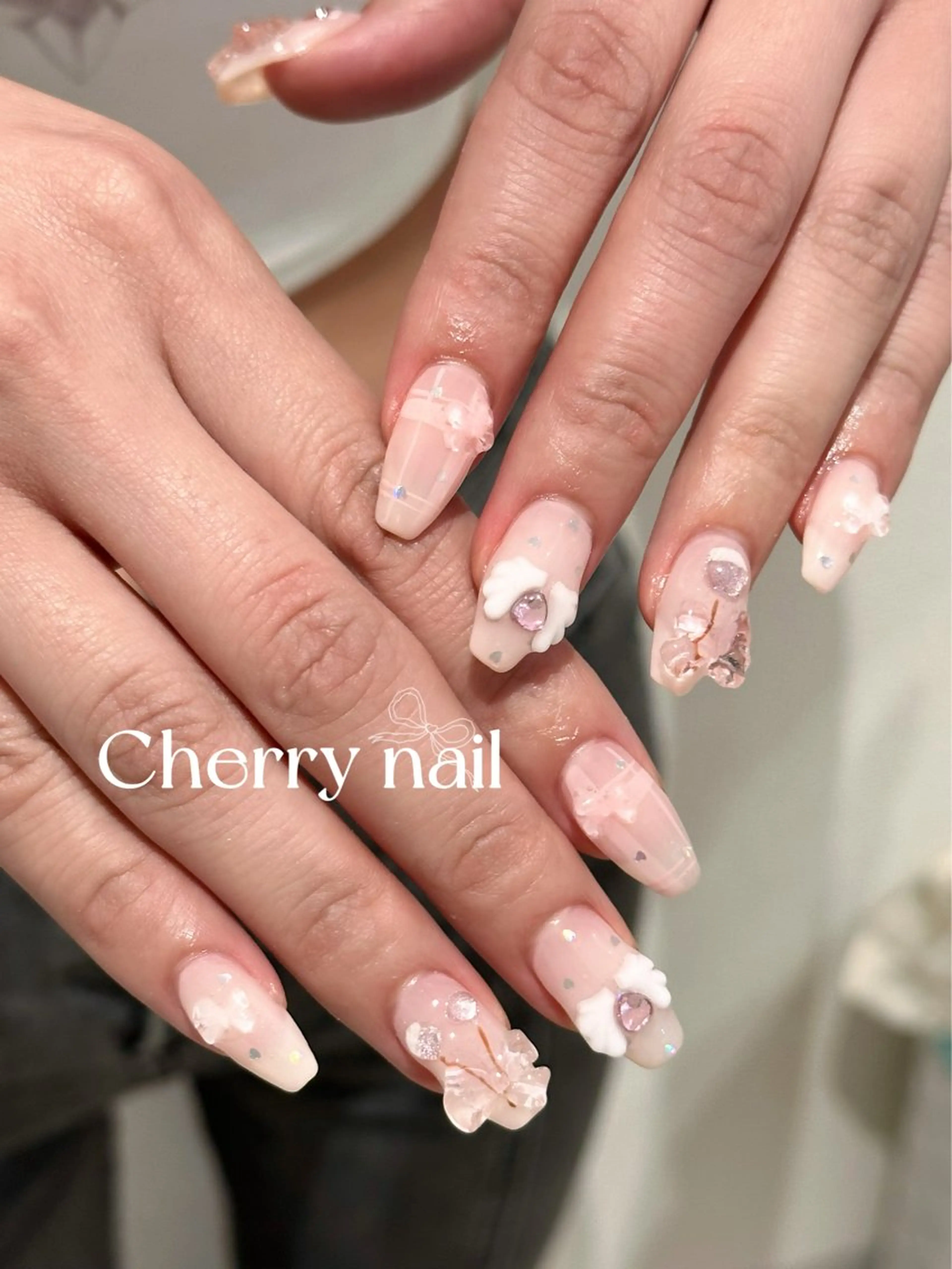 ネイル ハンドネイル 韓国𝐧𝐚𝐢𝐥 🇰🇷🤍コガヤマのネイルデザイン