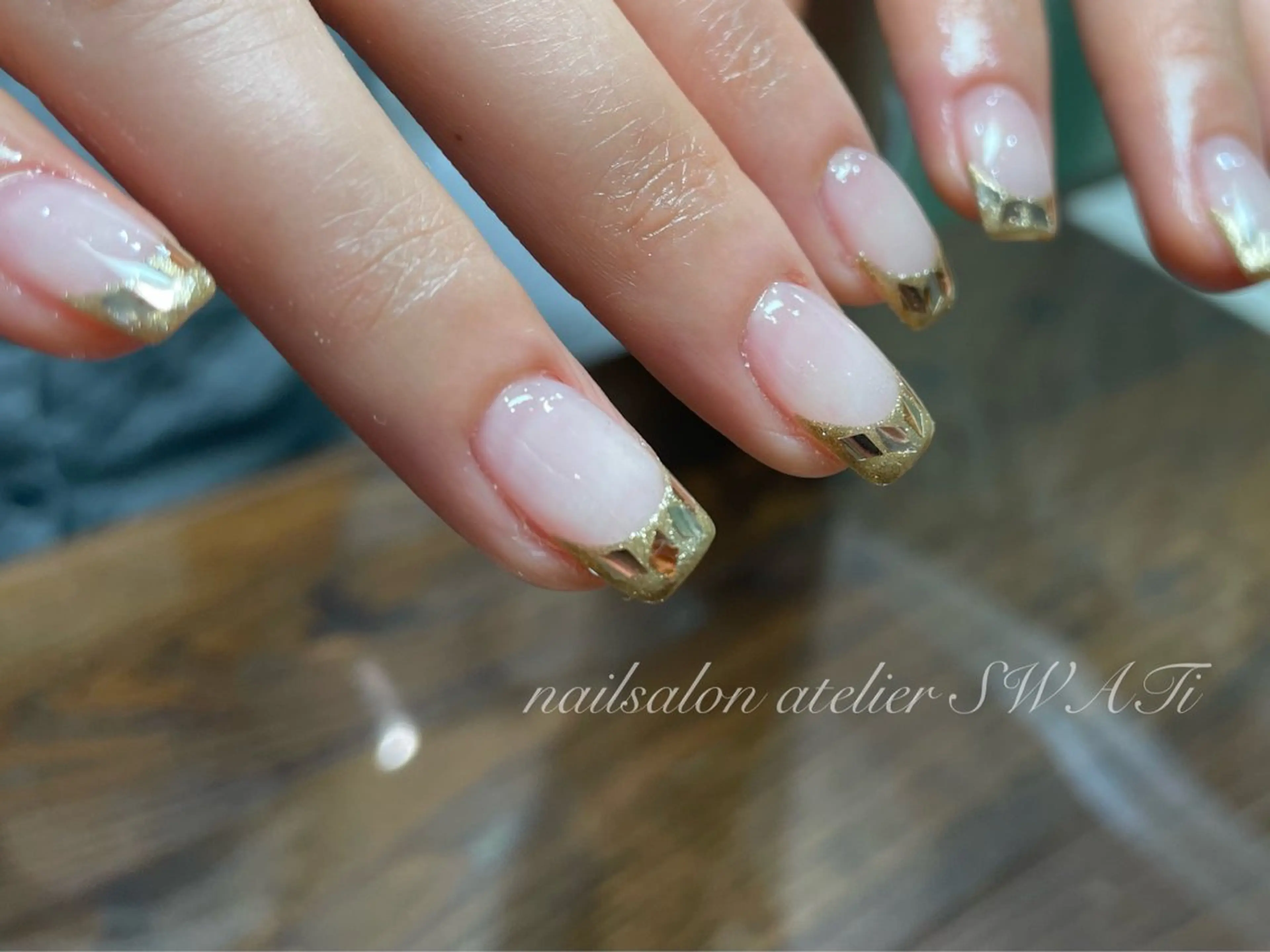 ネイル ハンドネイル nailsalon SWATiのネイルデザイン