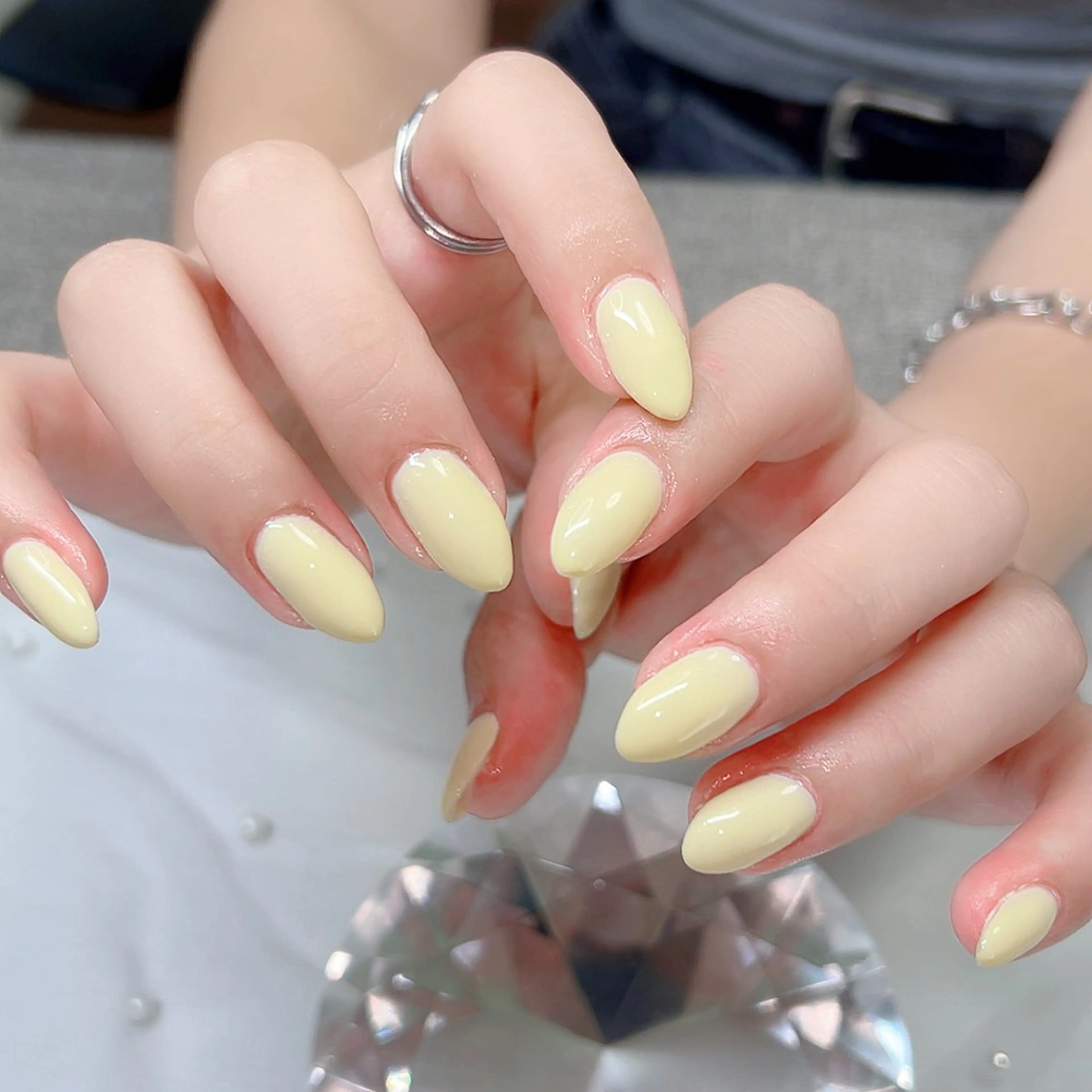 ネイル フラッシュネイル ラメ(グリッター) マグネットネイル ワンカラーネイル Cute Tips nailのネイルデザイン
