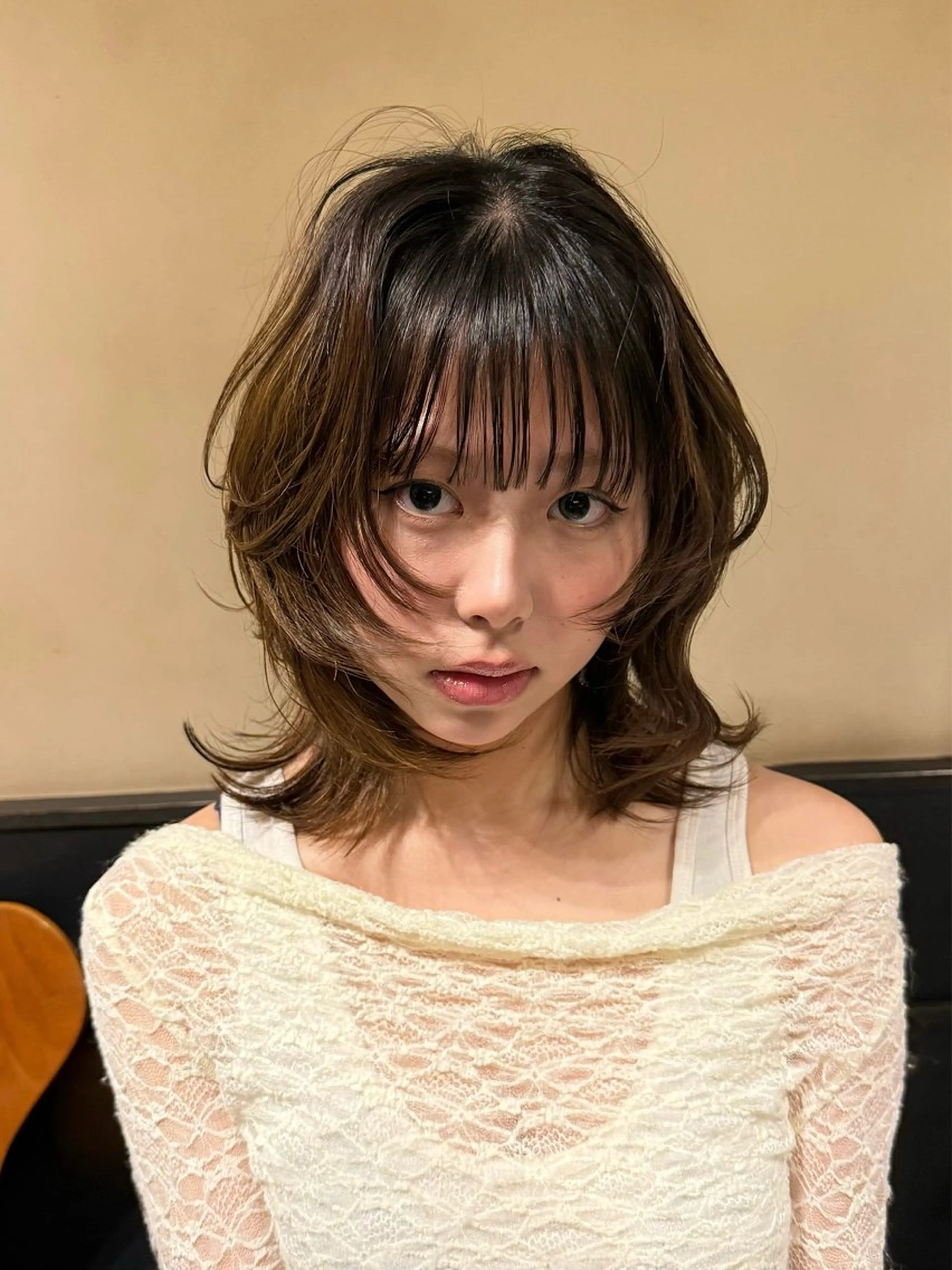 ミディアム レイヤーカット カット 泉 堅也のヘアスタイル