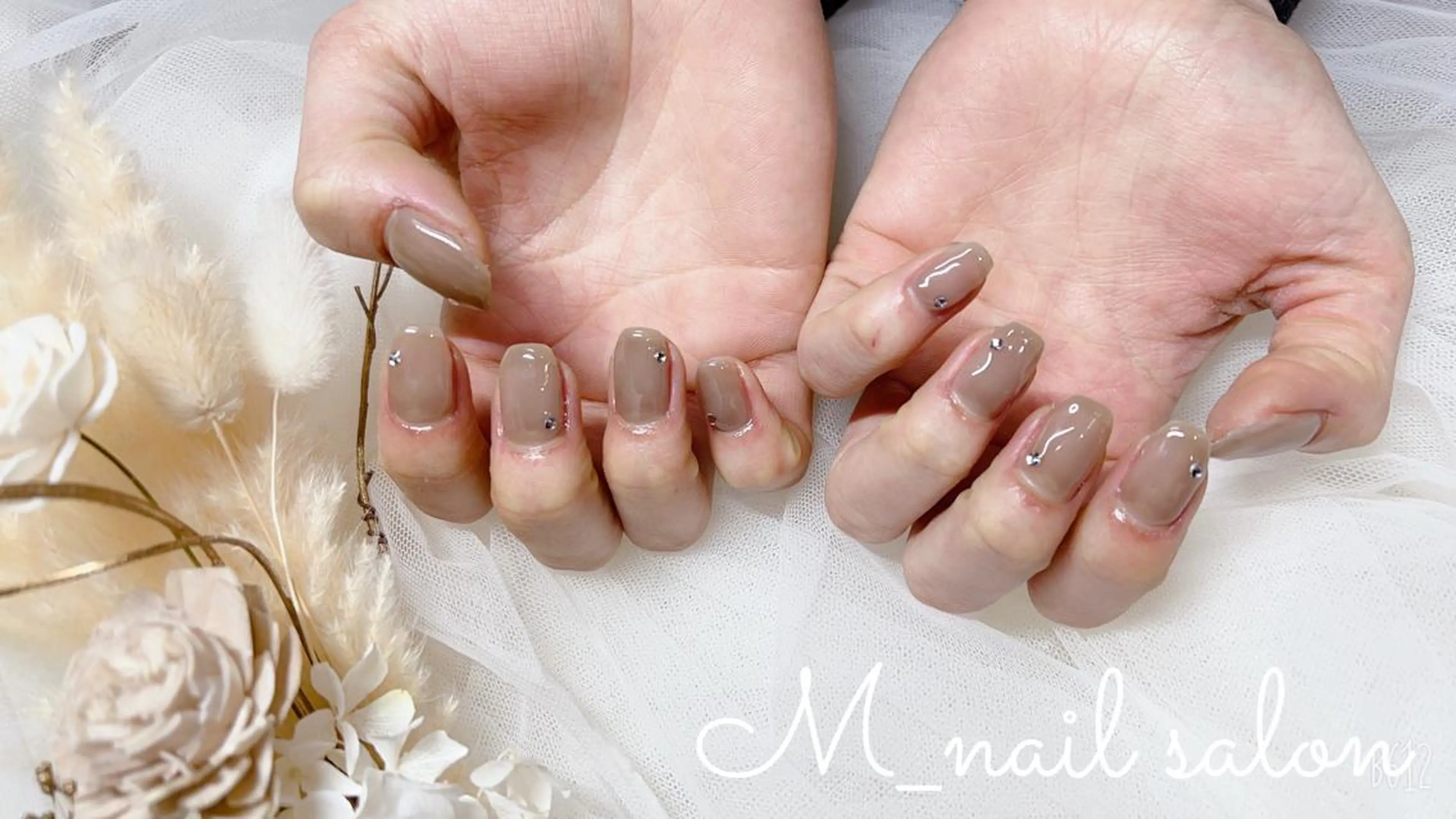 ネイル ワンカラーネイル M_ nail salonのネイルデザイン