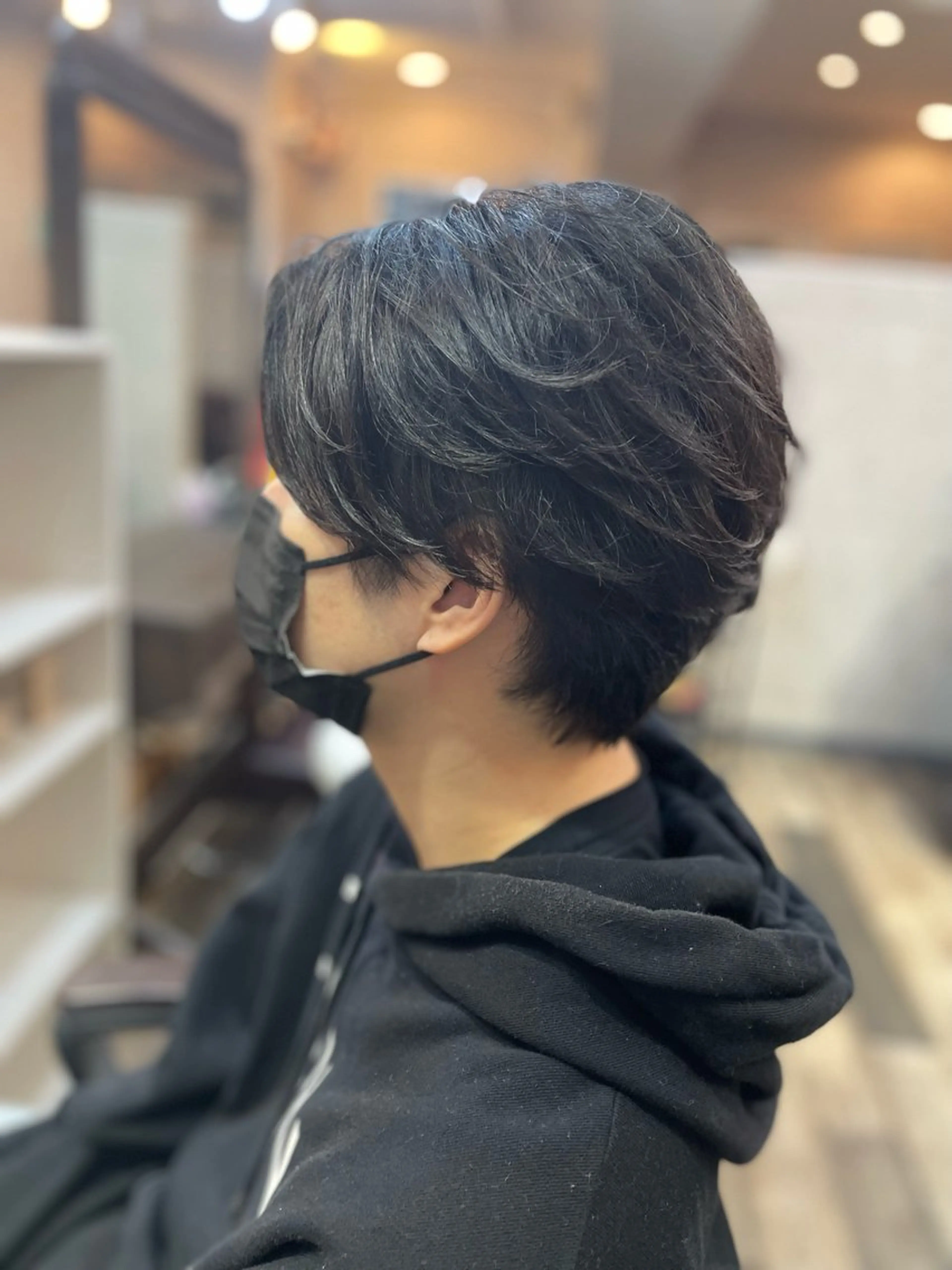 ショート メンズ メンズハイライト メンズインナーカラー メンズパーマ ハイライト 髪質改善 カット 💎ルフレ歌舞伎町 💎プルエクステのヘアスタイル