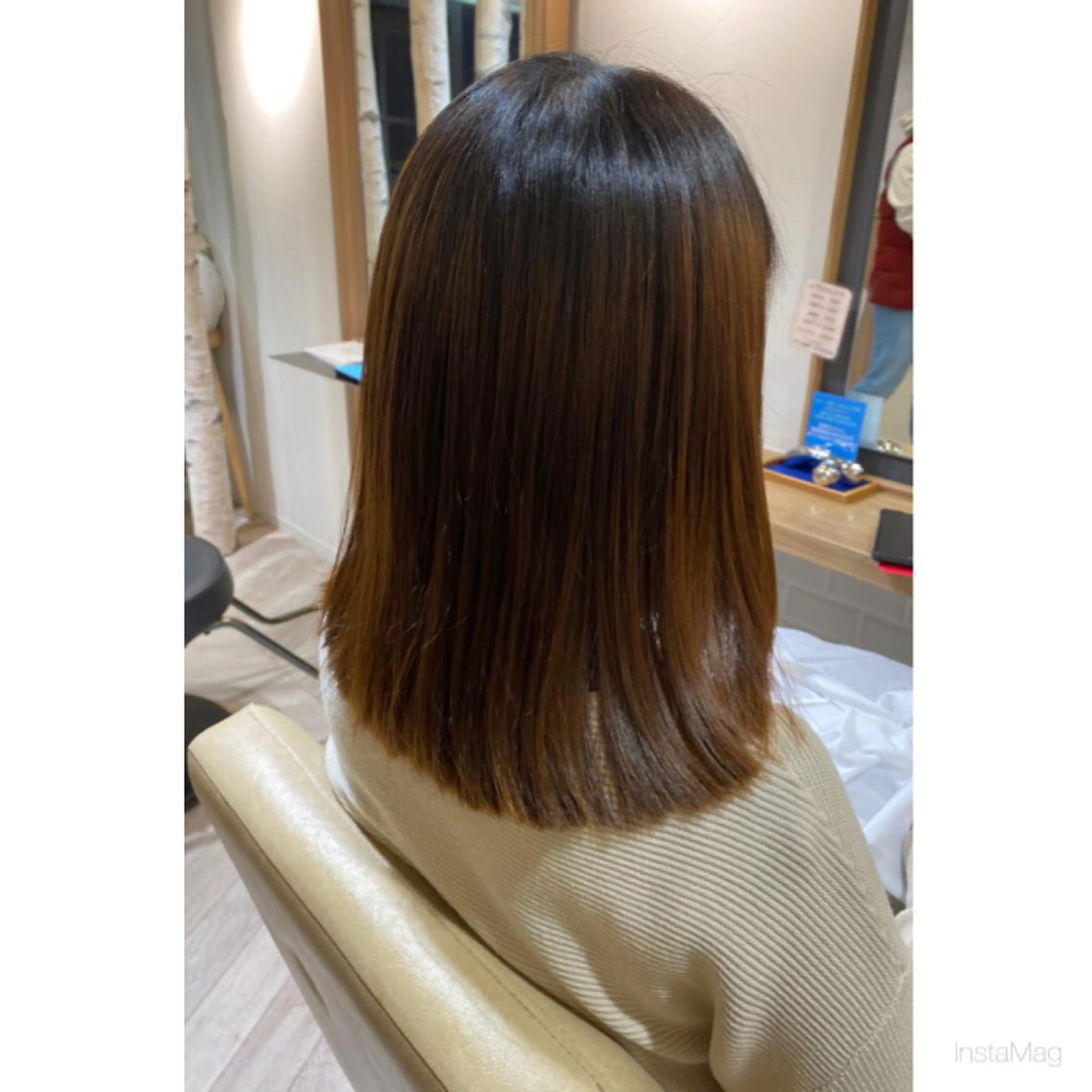 セミロング カット トリートメント 岩間 香純のヘアスタイル