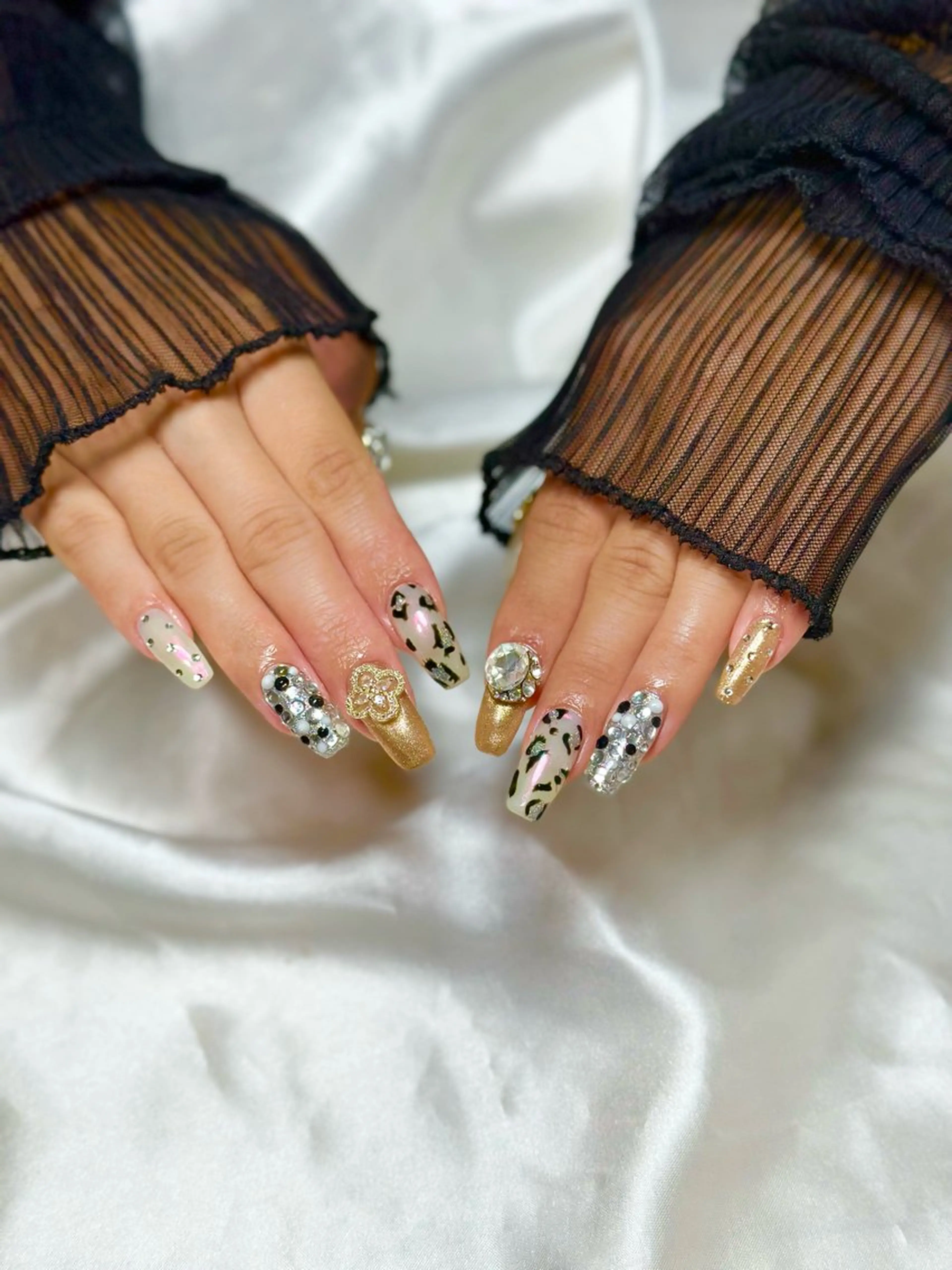 ネイル マルサンカクシカク所属・○△□ 守口市のネイルデザイン