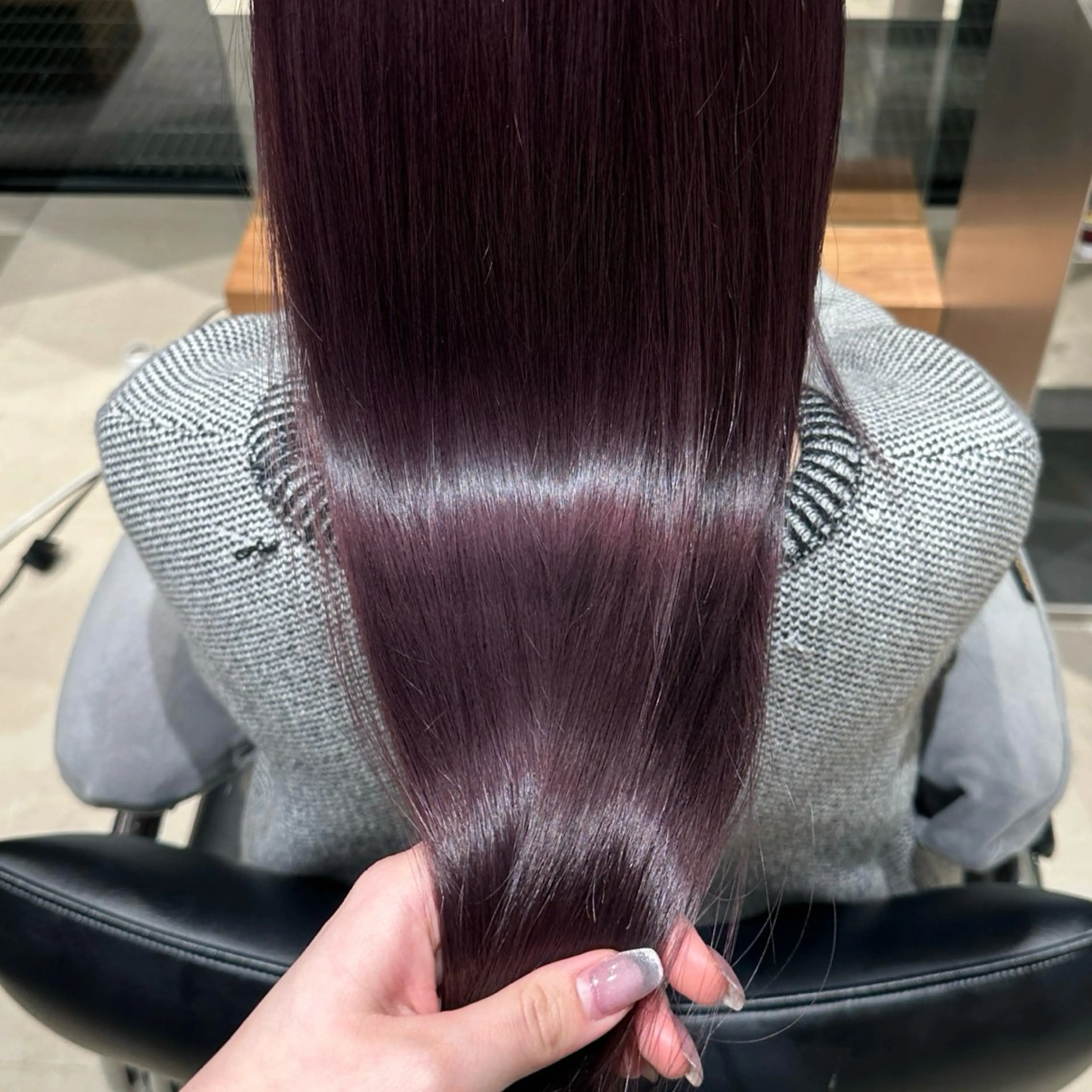 カラー ヘアカラー nanami ￤髪質改善￤レイヤーのヘアスタイル