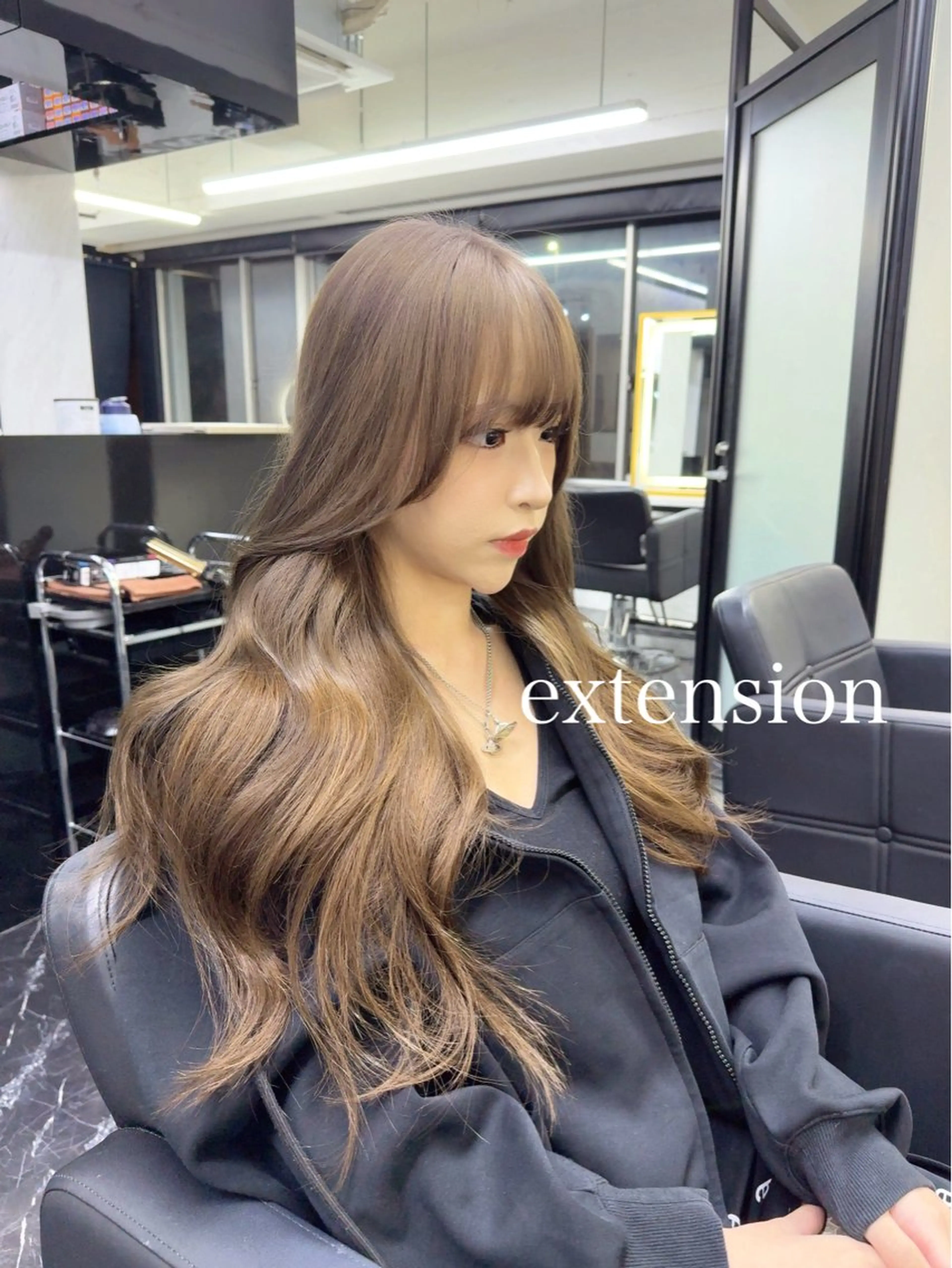 ロング カラー ヘアカラー エクステ エクステ🩵ブリーチ 韓国ヘア🩵KAEのヘアスタイル