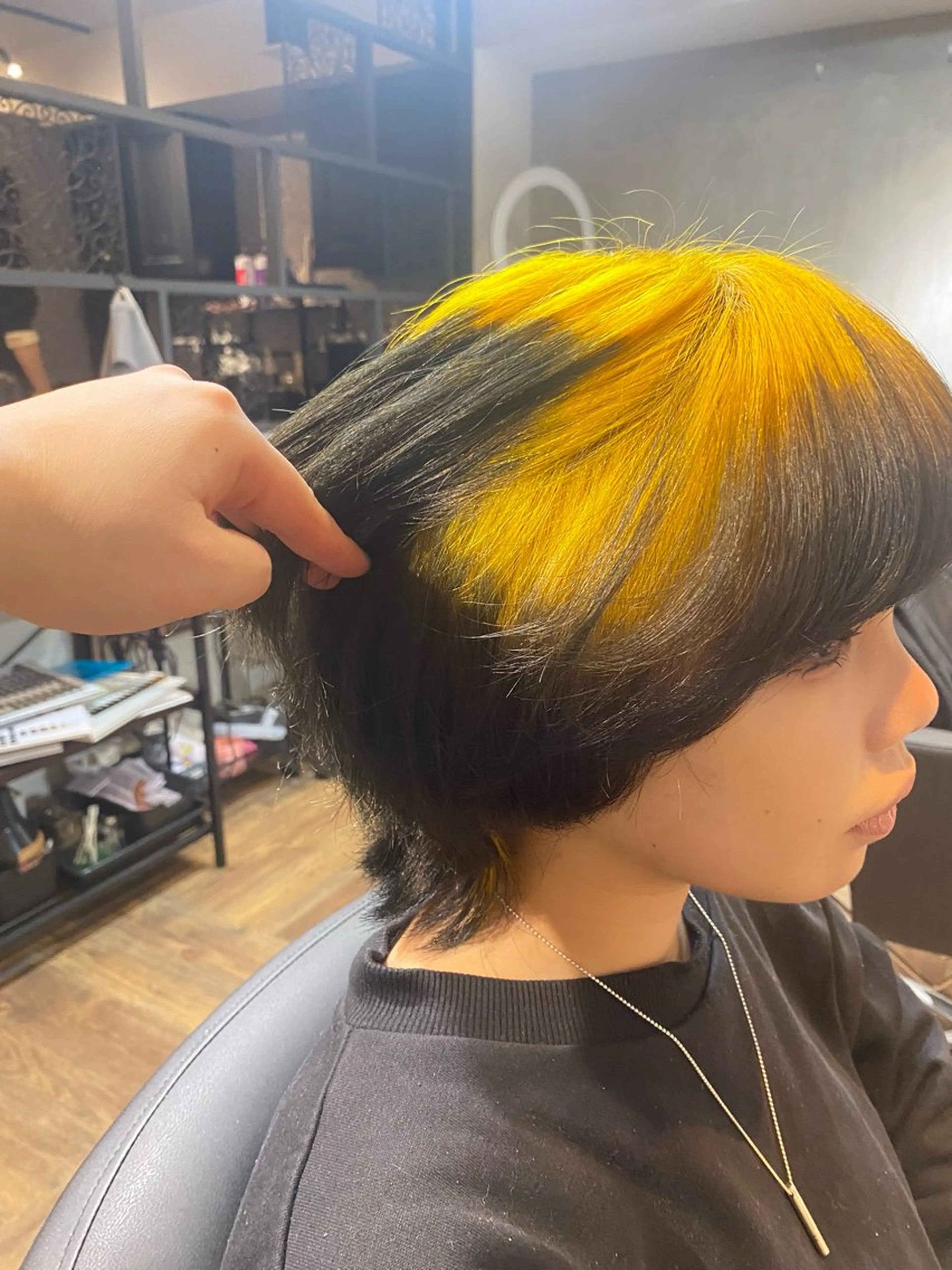 カラー ブリーチ デザインカラー しみず ゆきのヘアスタイル