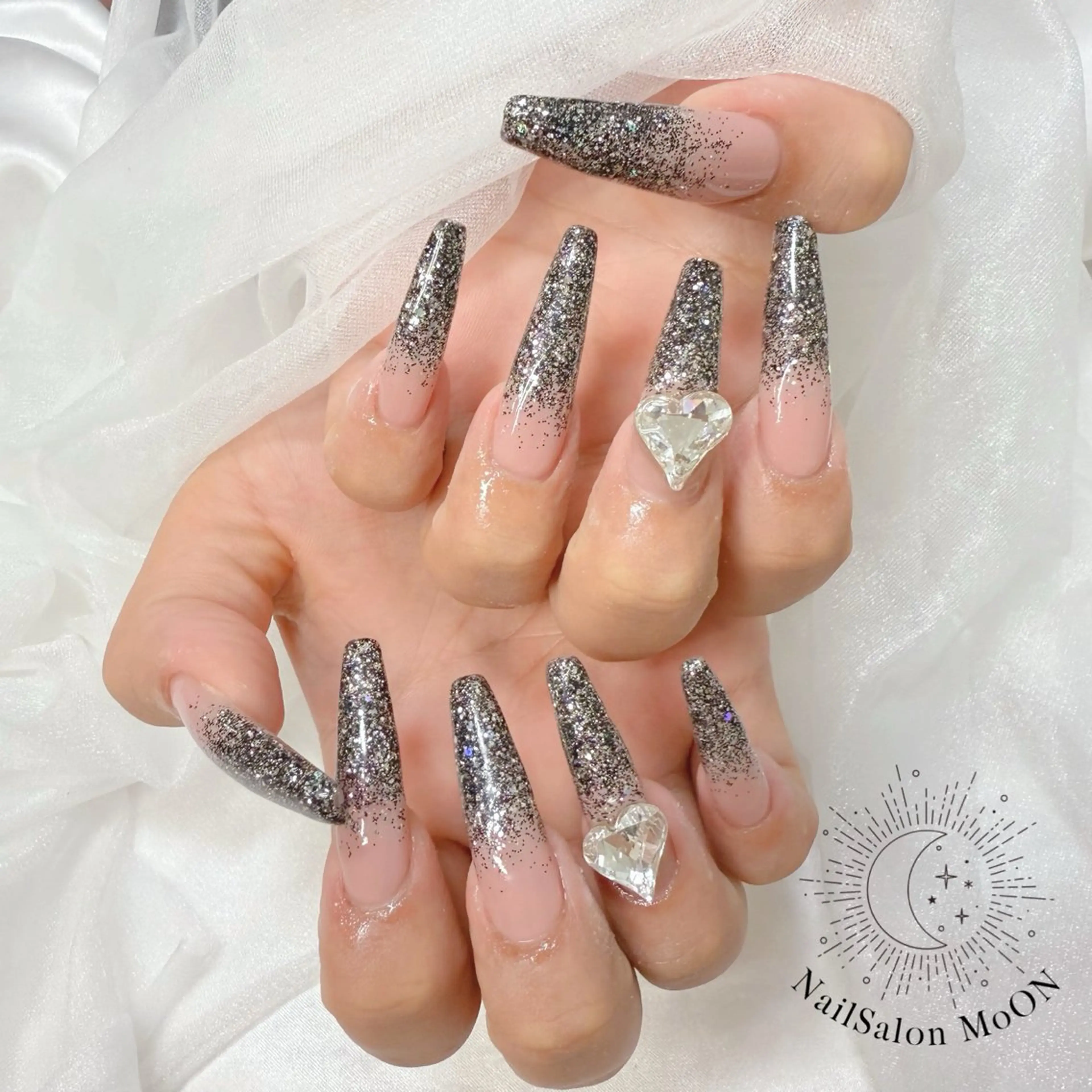 ネイル ハート スカルプネイル ハンドネイル ハンドケア MoON...❤︎ MeGuのネイルデザイン