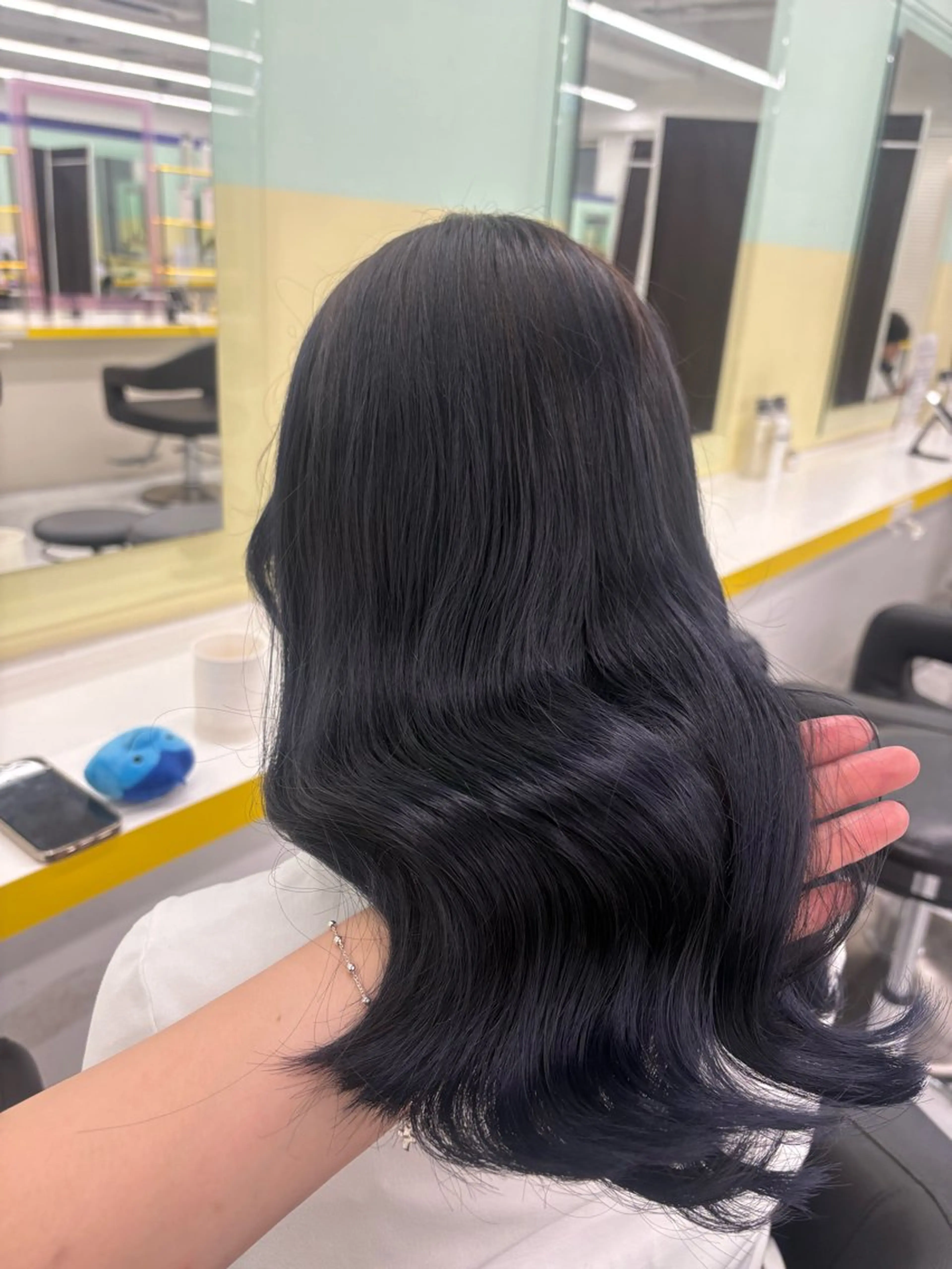 セミロング カラー ベージュ×レイヤー 🤎横浜/miu🤎のヘアスタイル