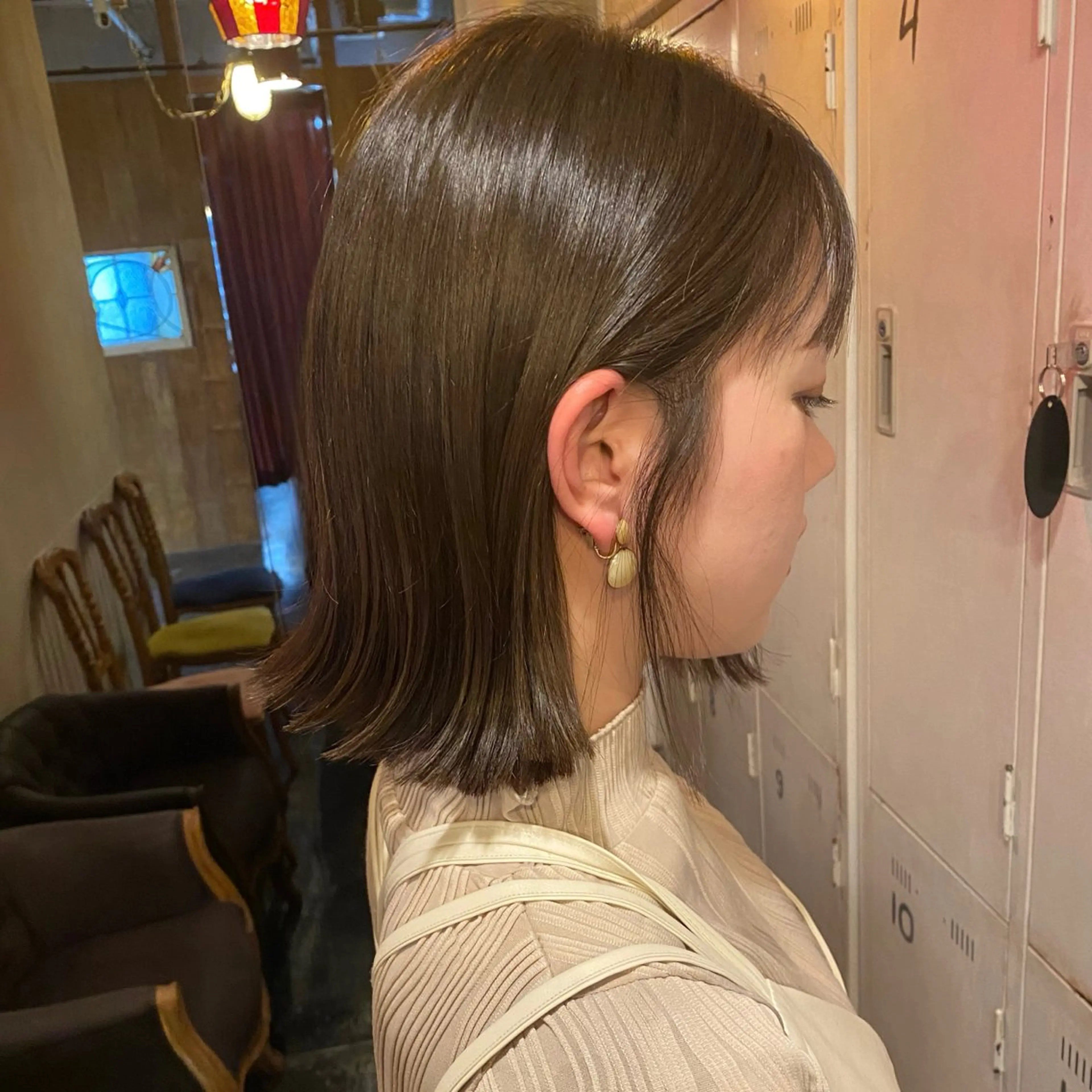 ミディアム カラー ヘアカラー くすみカラー / 肌馴染み/ 花房佑夏のヘアスタイル