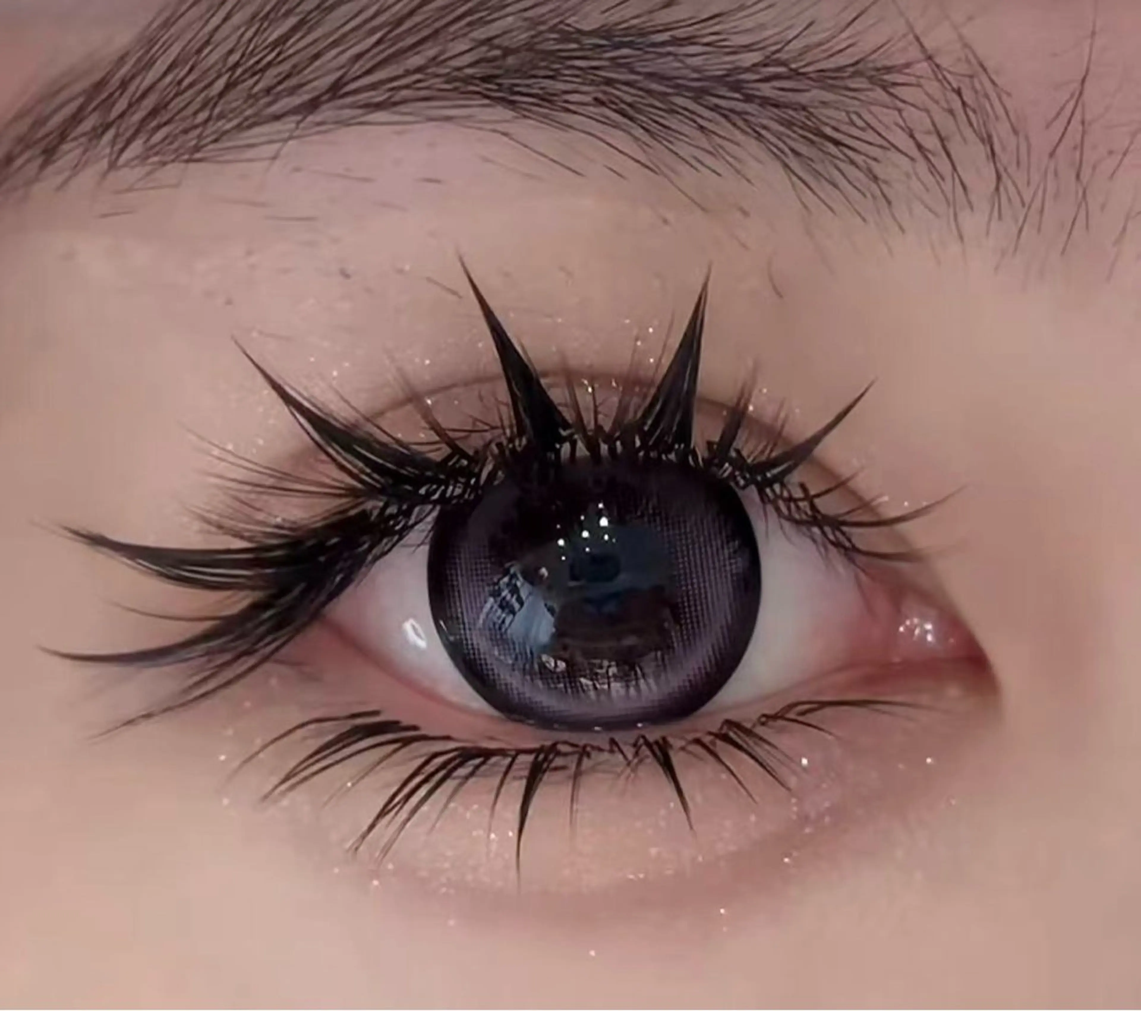 新規限定🌼最高持続力UP[⭐️グルー⭐️LED込み]漫画ワンホンデザイン上下セットの写真