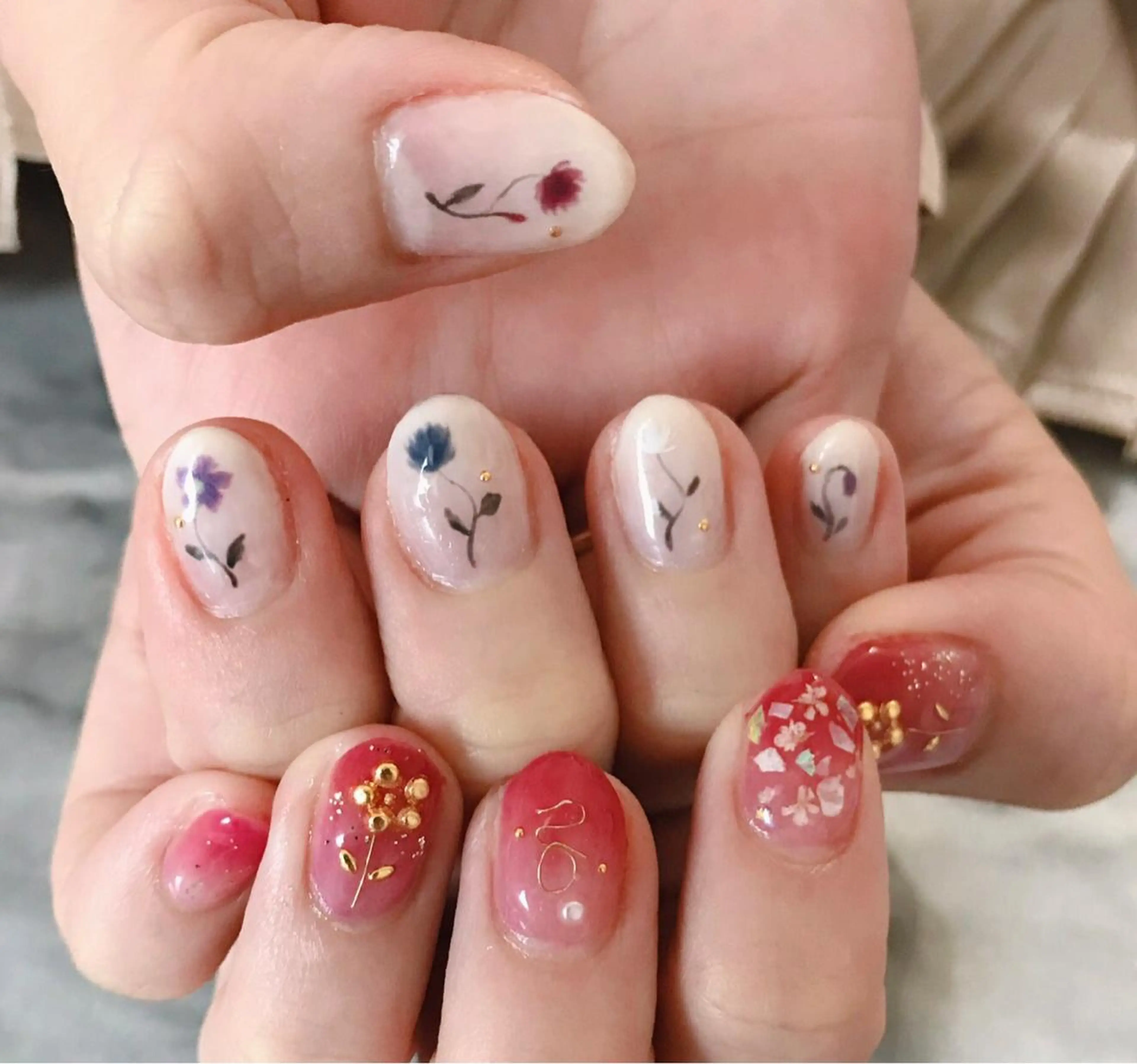 ネイル ENSIA エンシアのネイルデザイン