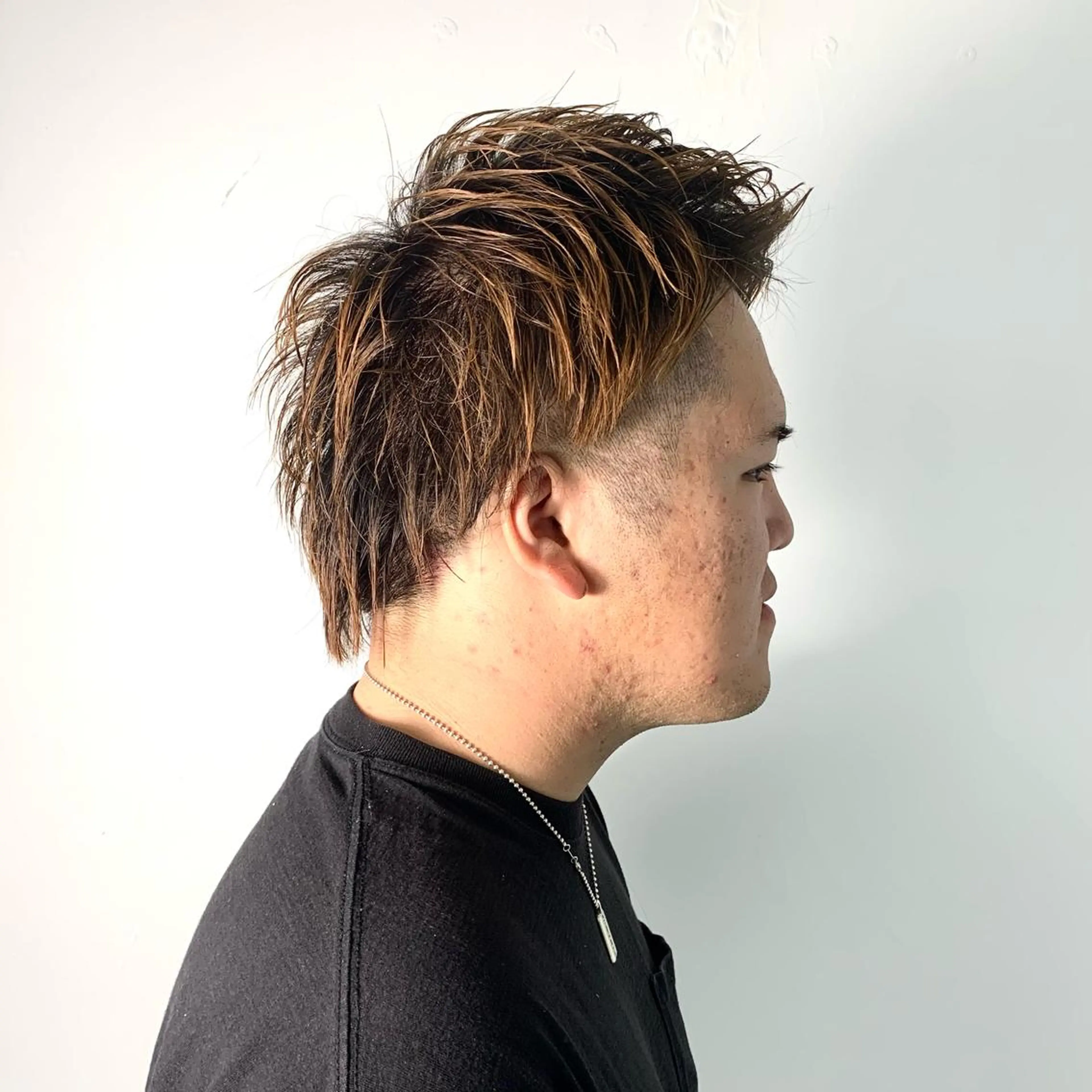 メンズ アップバング 刈り上げ メンズウルフカット ウルフカット 柏メンズカットパーマ NO.1タイチのヘアスタイル