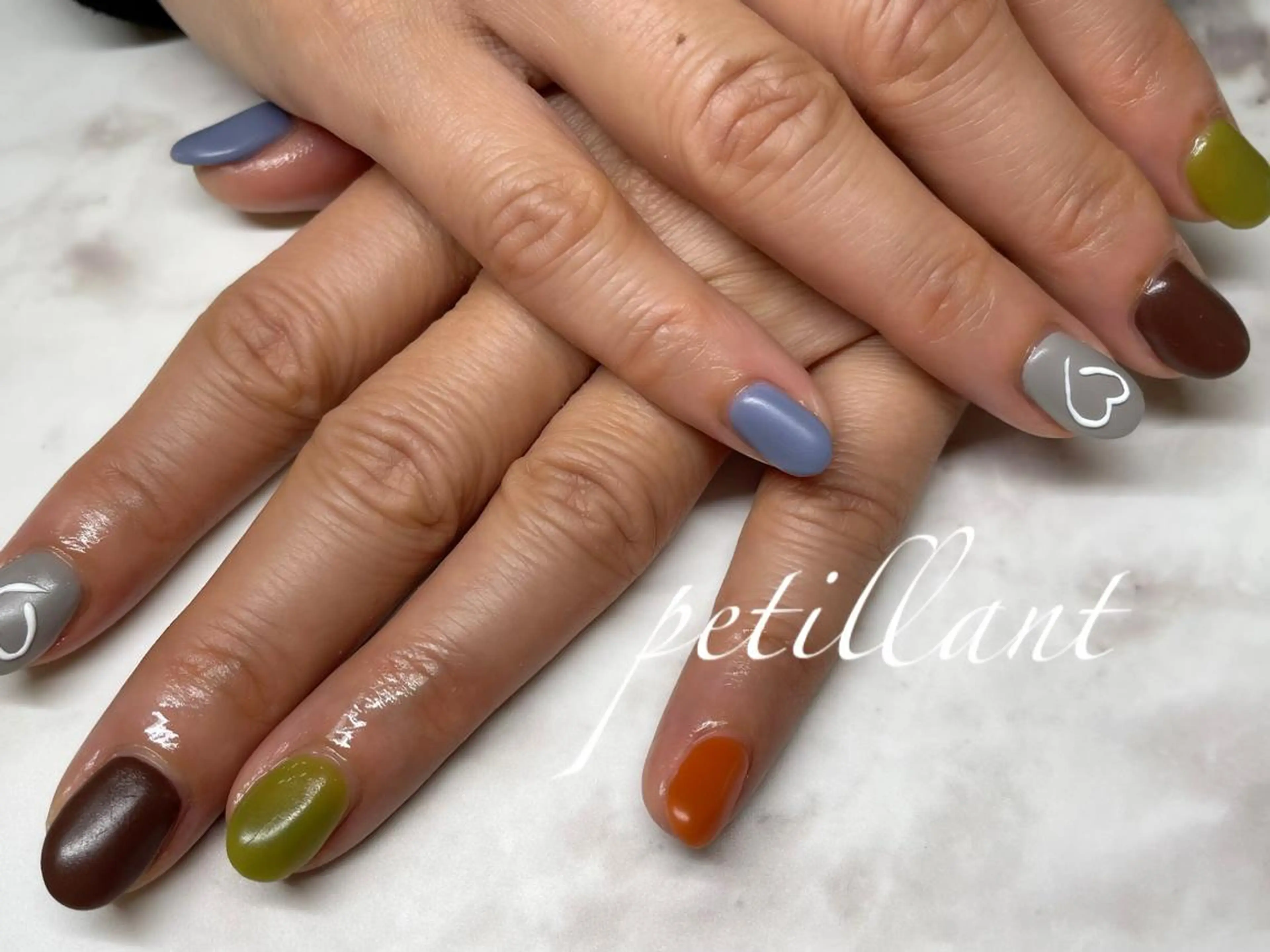 ネイル ハート マットネイル ピンク ぷっくりネイル nail salon petillantのネイルデザイン