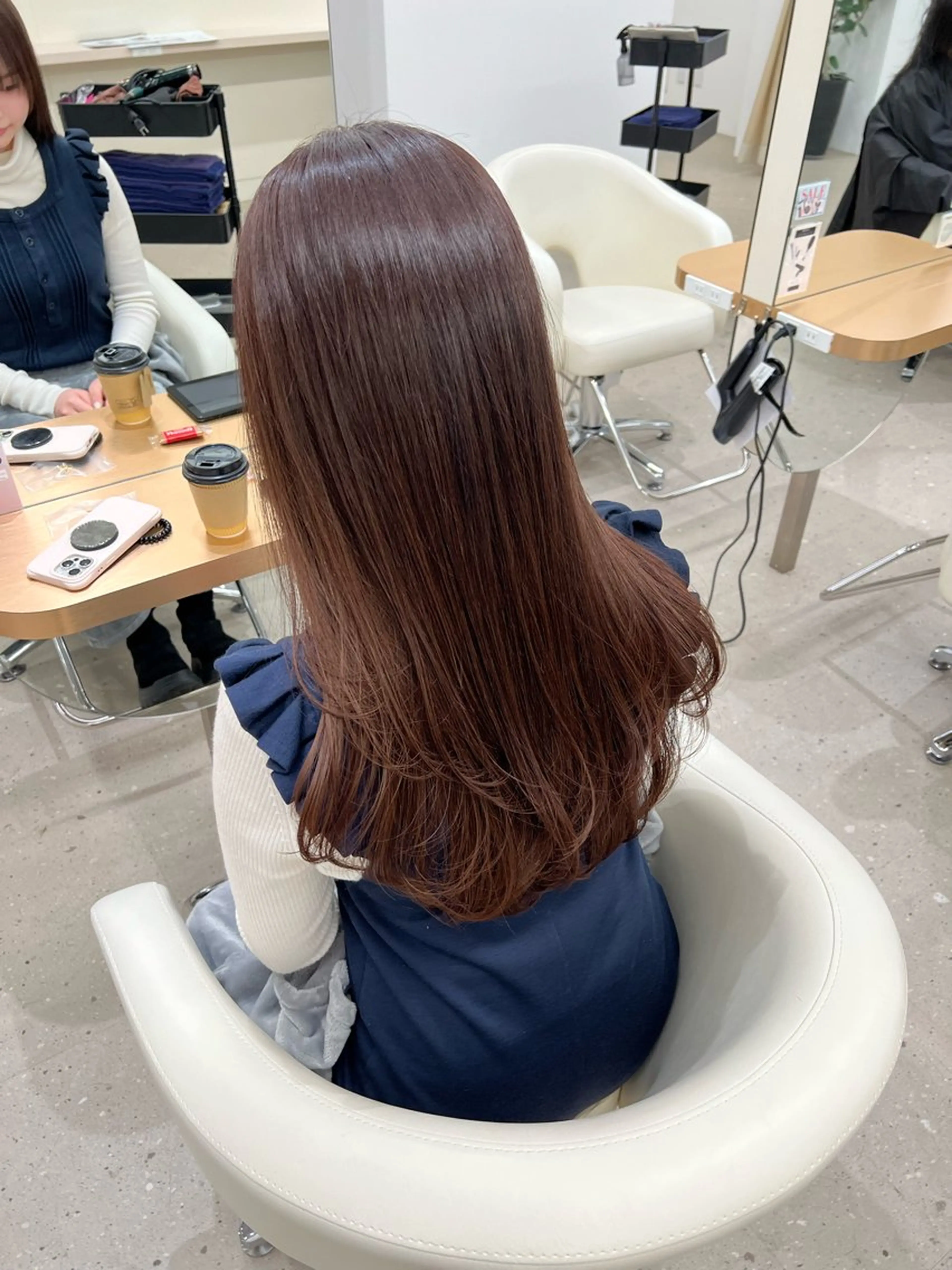 ロング カラー ブラウンカラー チョコレートブラウン レイヤーカット カット ヘアカラー パーマ ナチュラルヘア/ 似合わせ/三宅 昌太のヘアスタイル