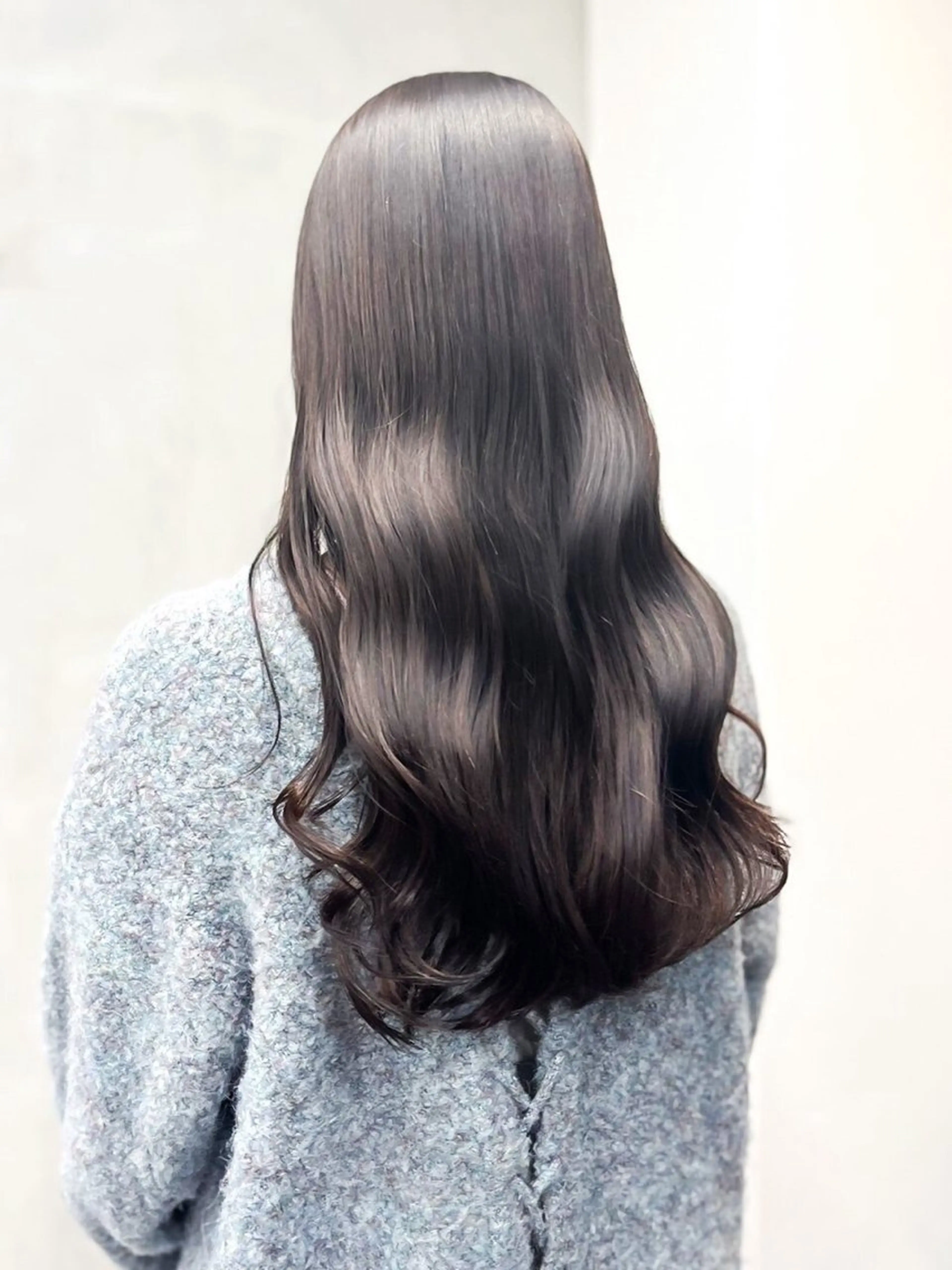 ロング カラー カット ヘアカラー トリートメント 山下 仁愛のヘアスタイル