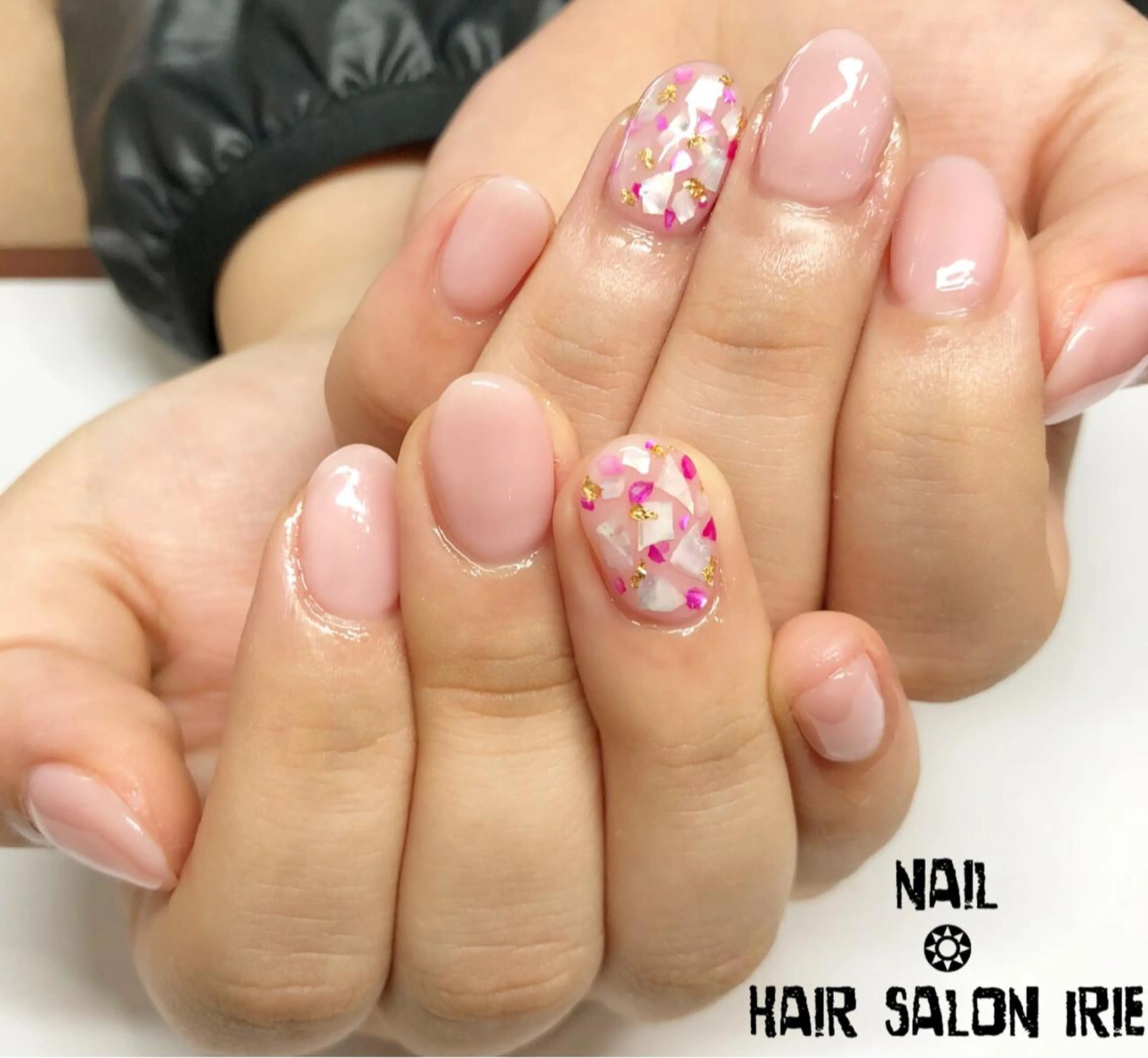 ネイル アートネイル 與儀 知佳のネイルデザイン