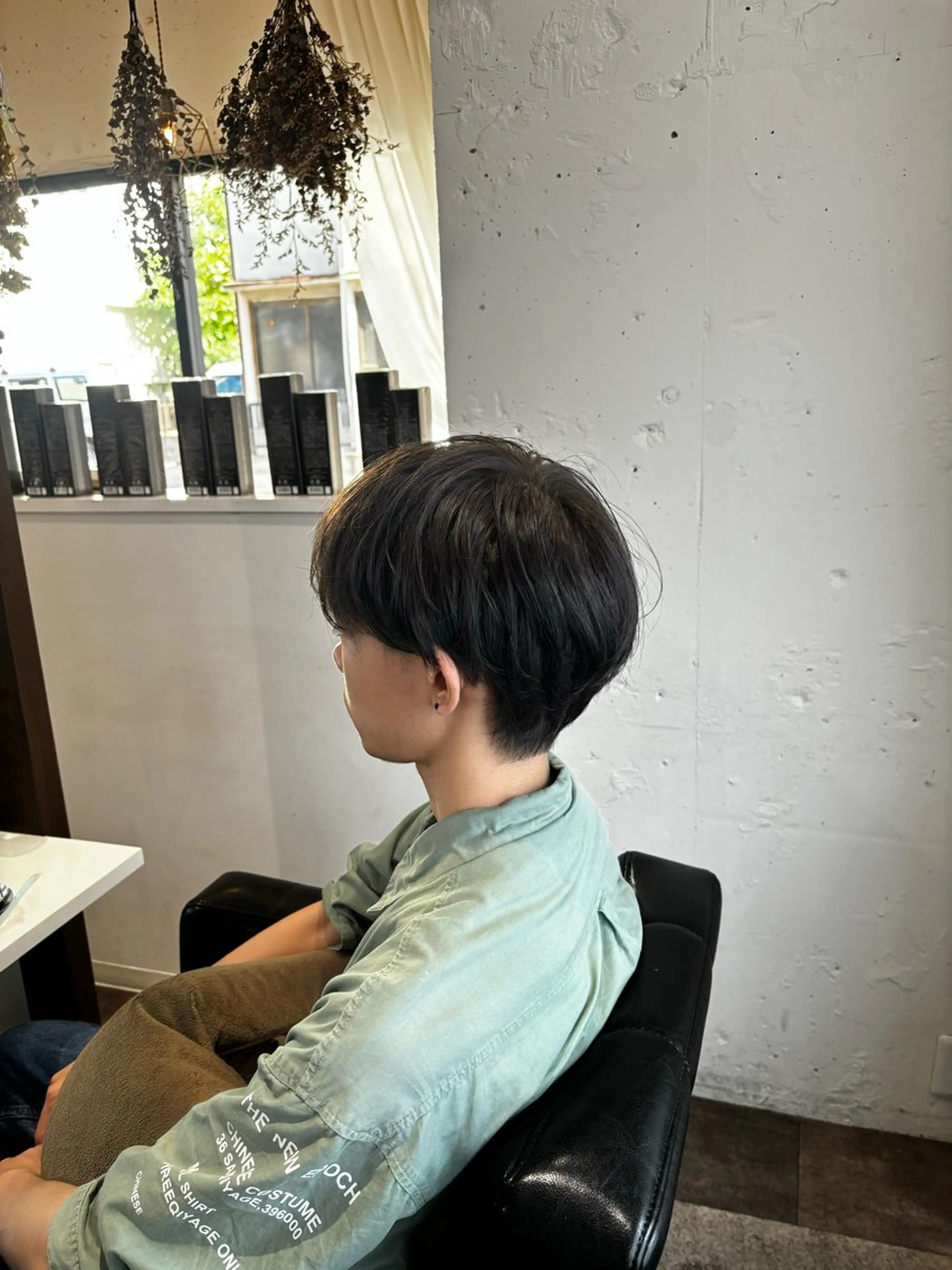 ショート カラー ブラウンカラー オリーブブラウン カット ヘアカラー 🍒サクラ🍒 /透明感カラー/艶髪のヘアスタイル